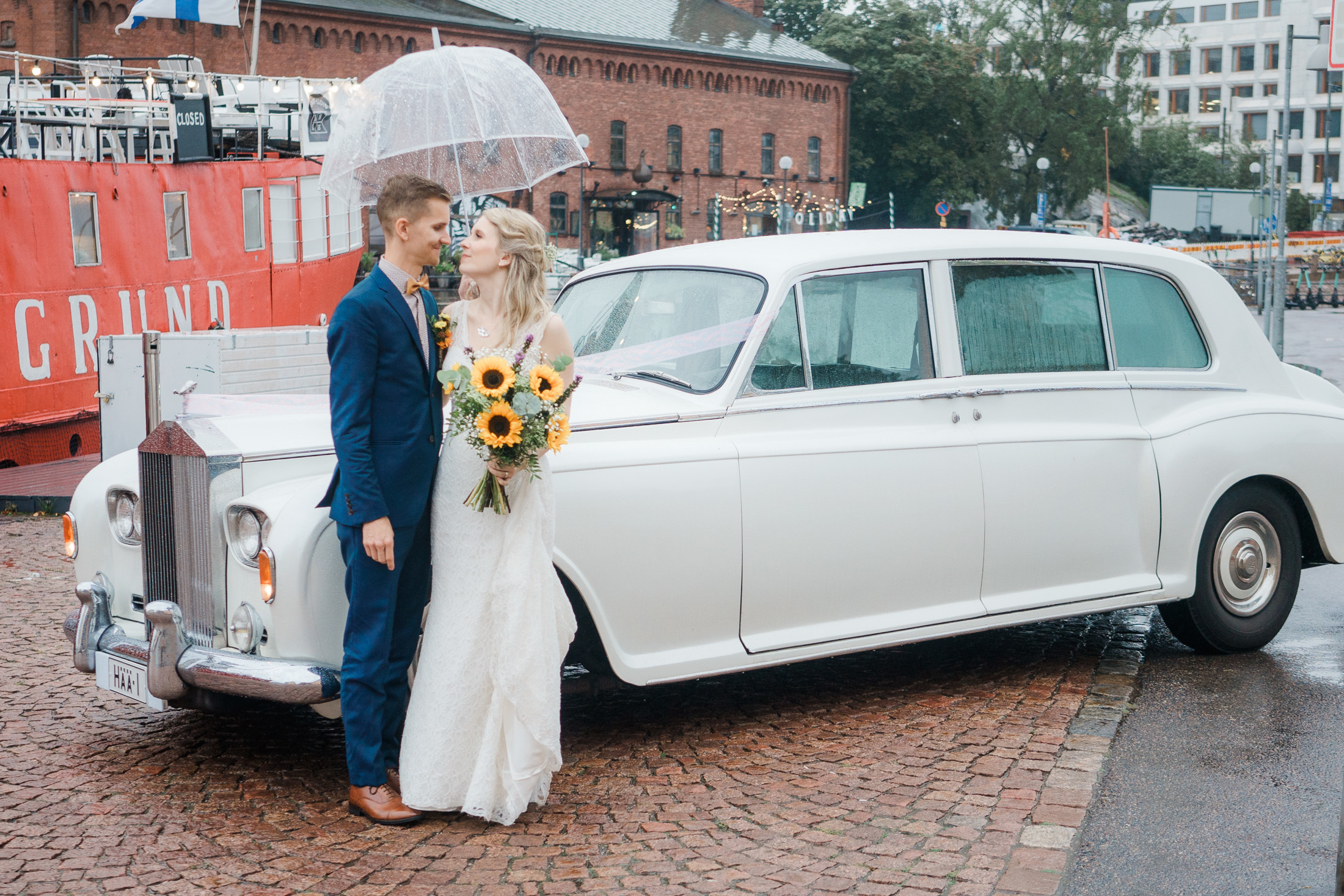 Milla-Maria&Miska/hääkuvaus Relandersgrund Majakkalaivalla