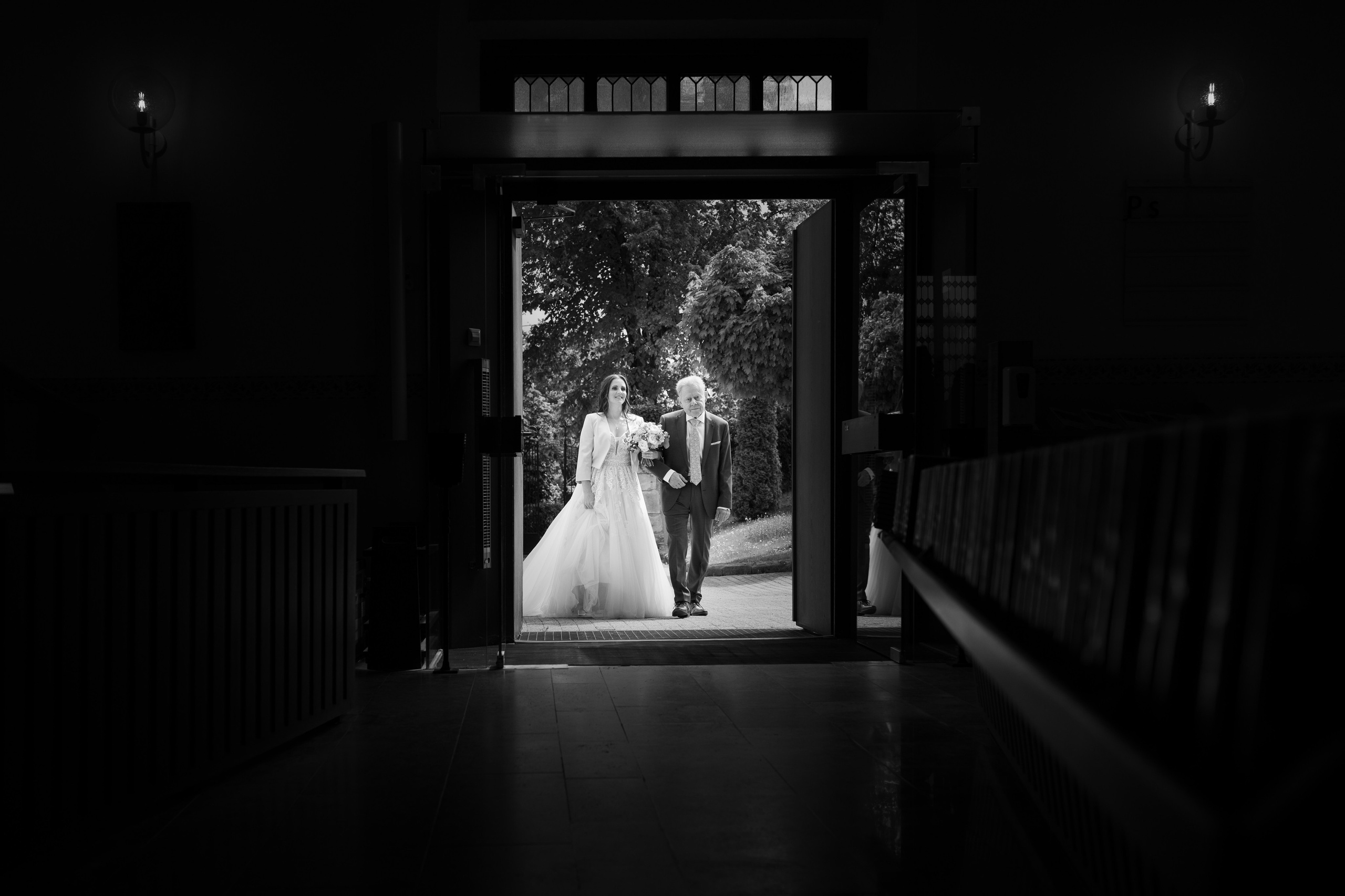 Hochzeit von Karoline & Martin im Hofgut Domäne Hechingen | GentleFrame Hochzeitsfotografie. Authentische, emotionale, zeitlose Hochzeitsfotografie aus Albstadt
