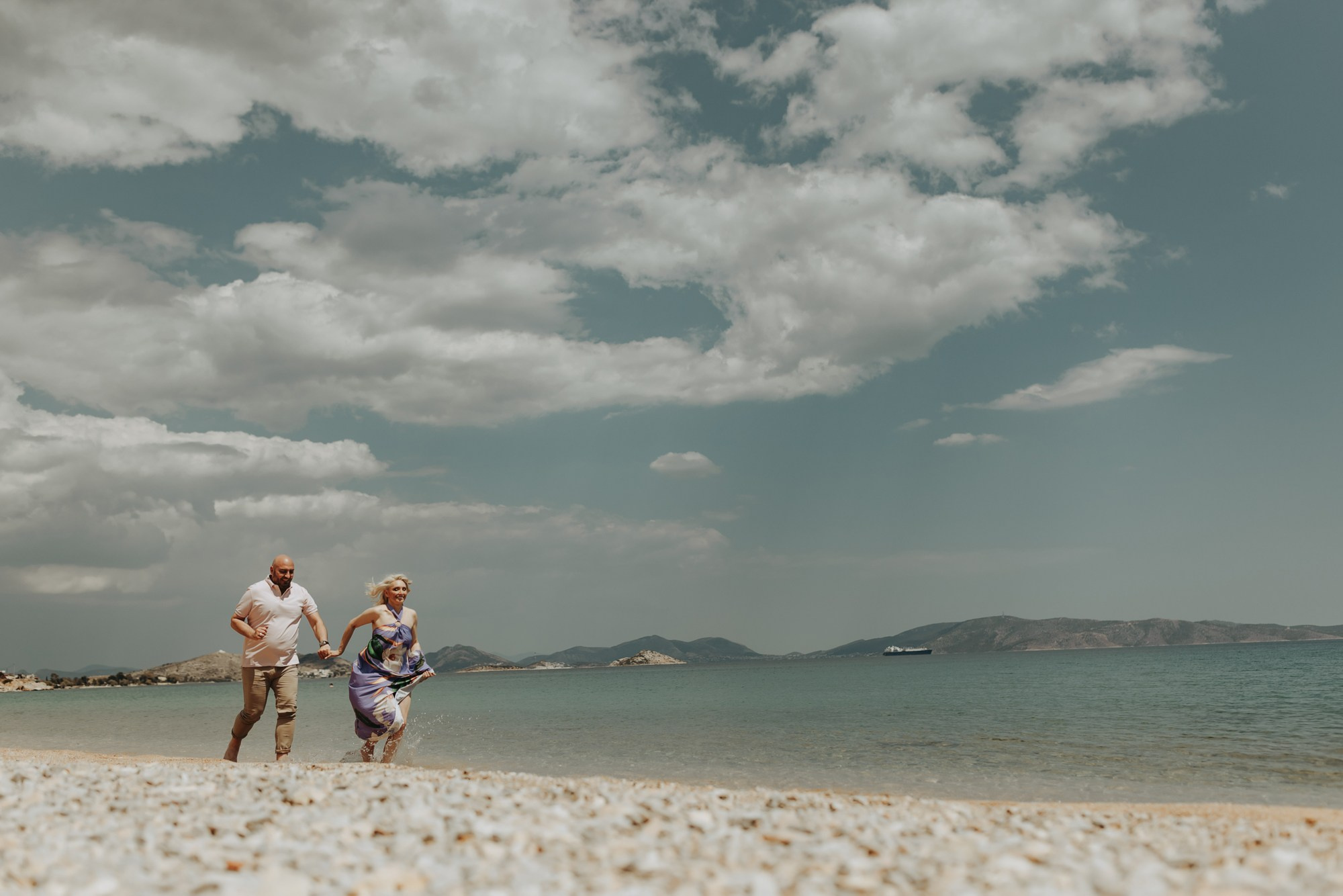 Lambros-Adriana. Fotograf și videograf de nuntă R. Moldova, Romania