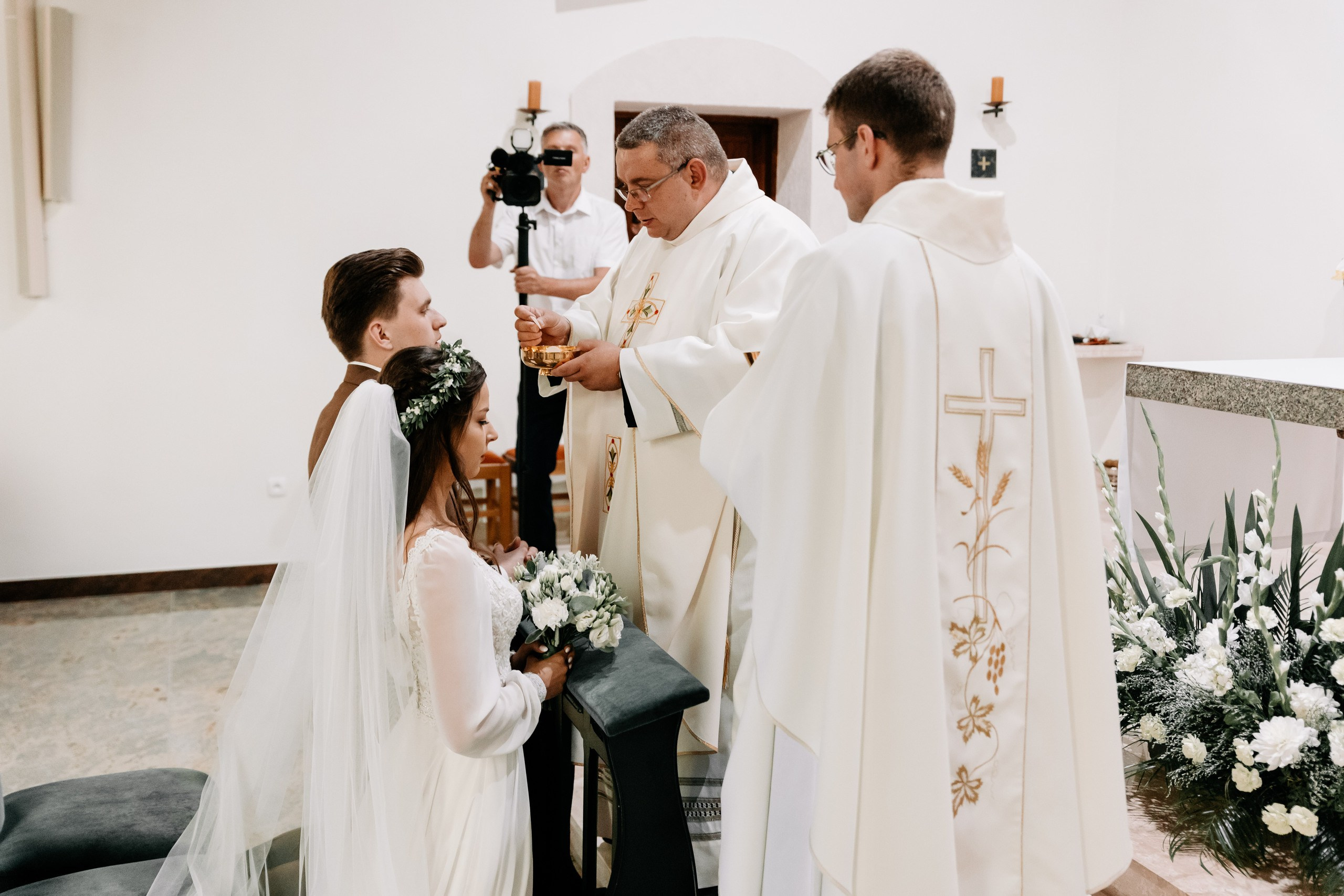 Laura ♡ Marcin. Fotograf Ślubny Warszawa - Sesje Biznesowe Rodzinne Eventy