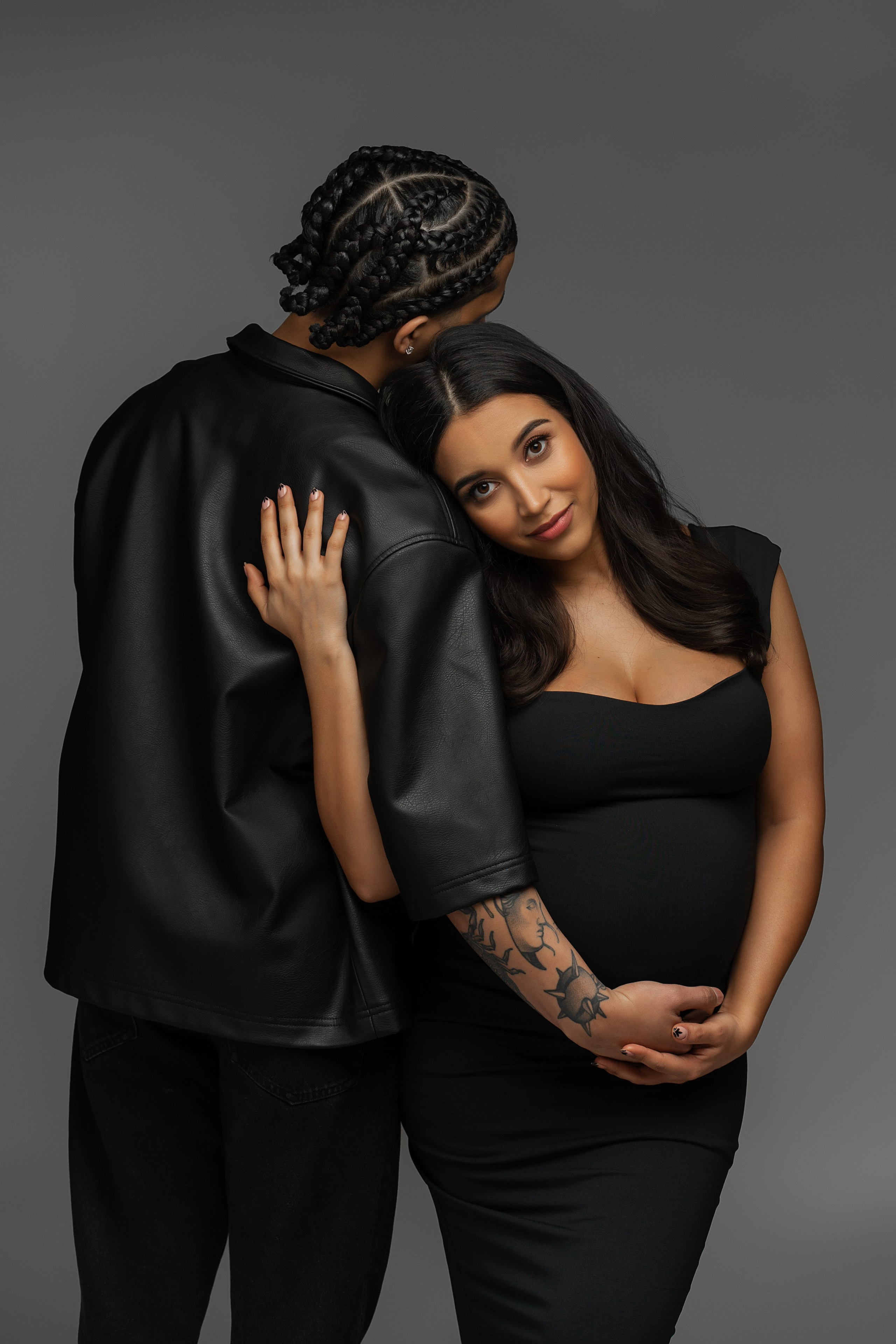 STUDIO: Barbara. Maternity/Love story/Wedding photographer