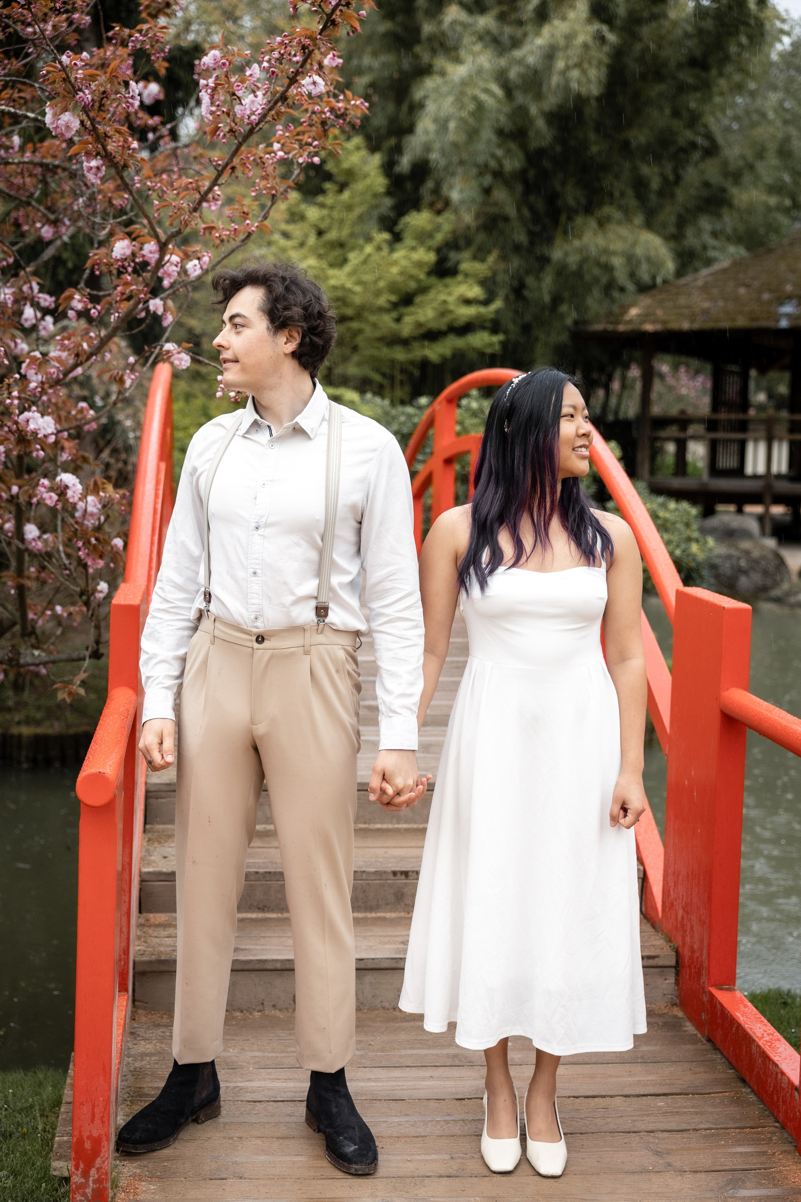 Photoshoot in the blooming Japanese Garden of Toulouse. Eugénie Smirnova — Photographe à Toulouse et dans le Sud-Ouest