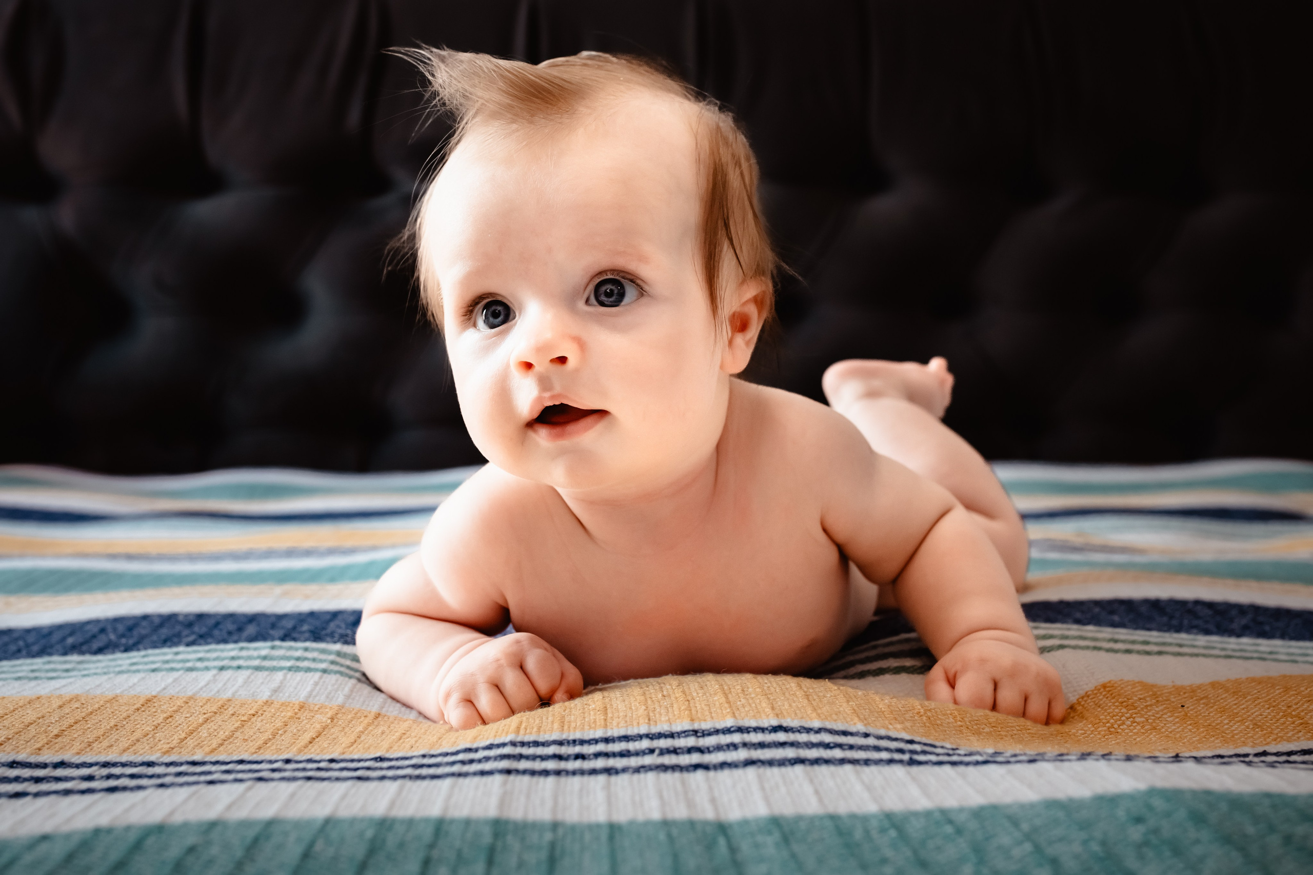 Bebelus la petrecerea de botez. Stefan Teodorescu — Fotograf de Nunta