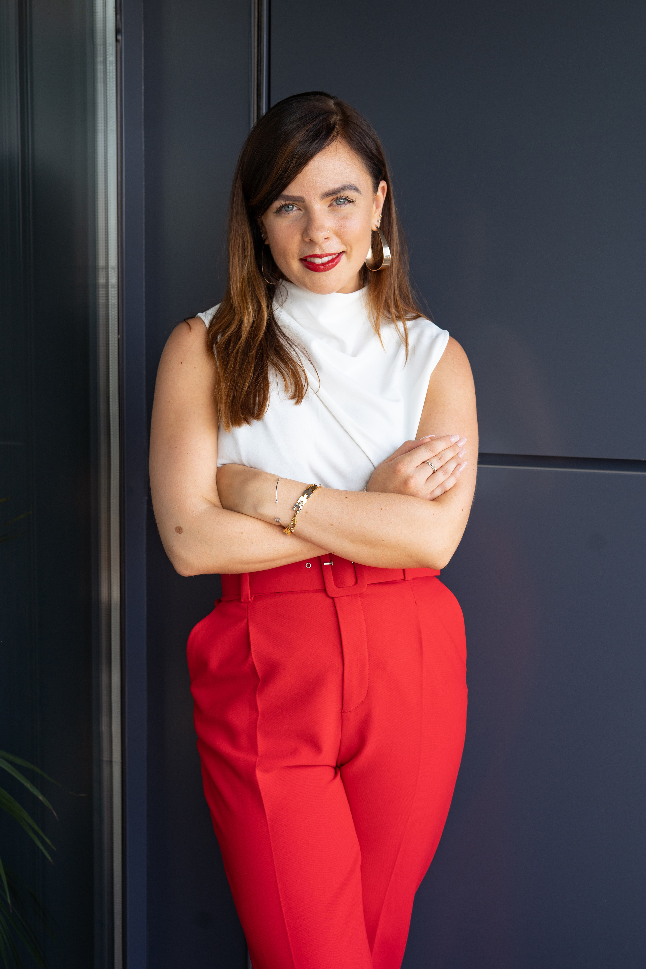 Professional visual content for businesses. Business portrait.  corporate headshots Spain. Photographer in Madrid, Spain. Alyona Belyaninova