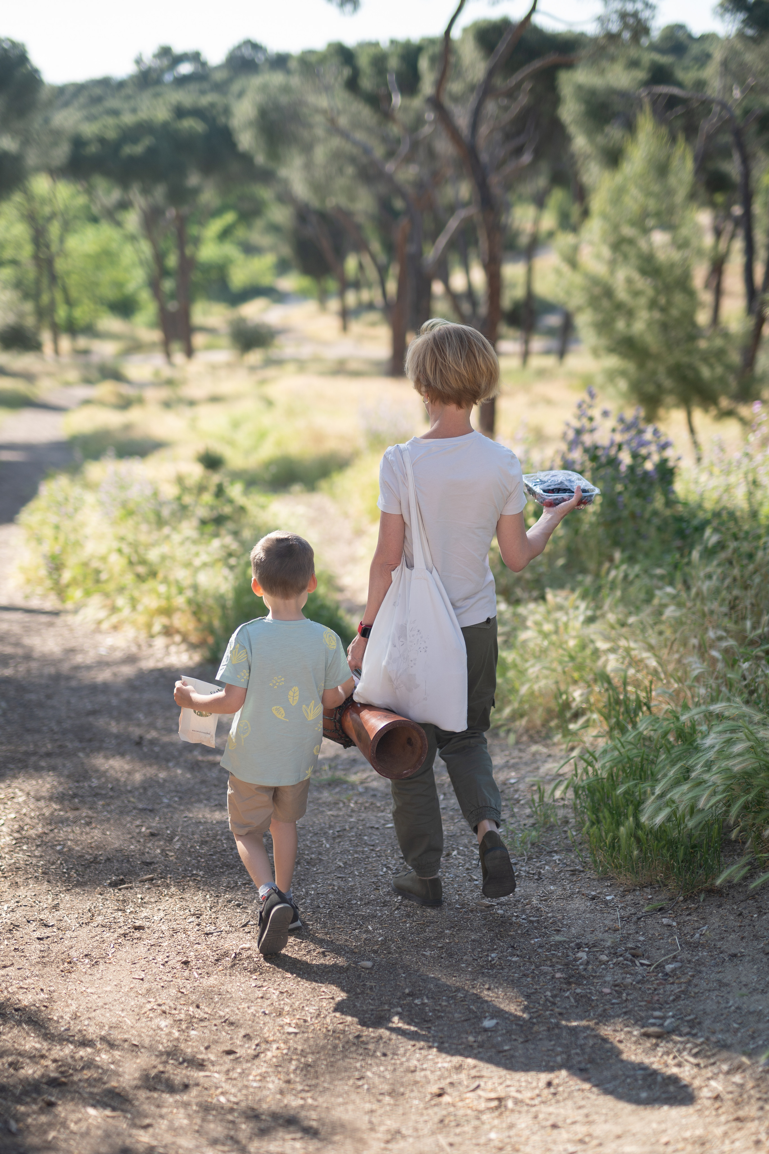 Grandmother with grandson photo shooting. Photographer in Madrid, Spain. Alyona Belyaninova
