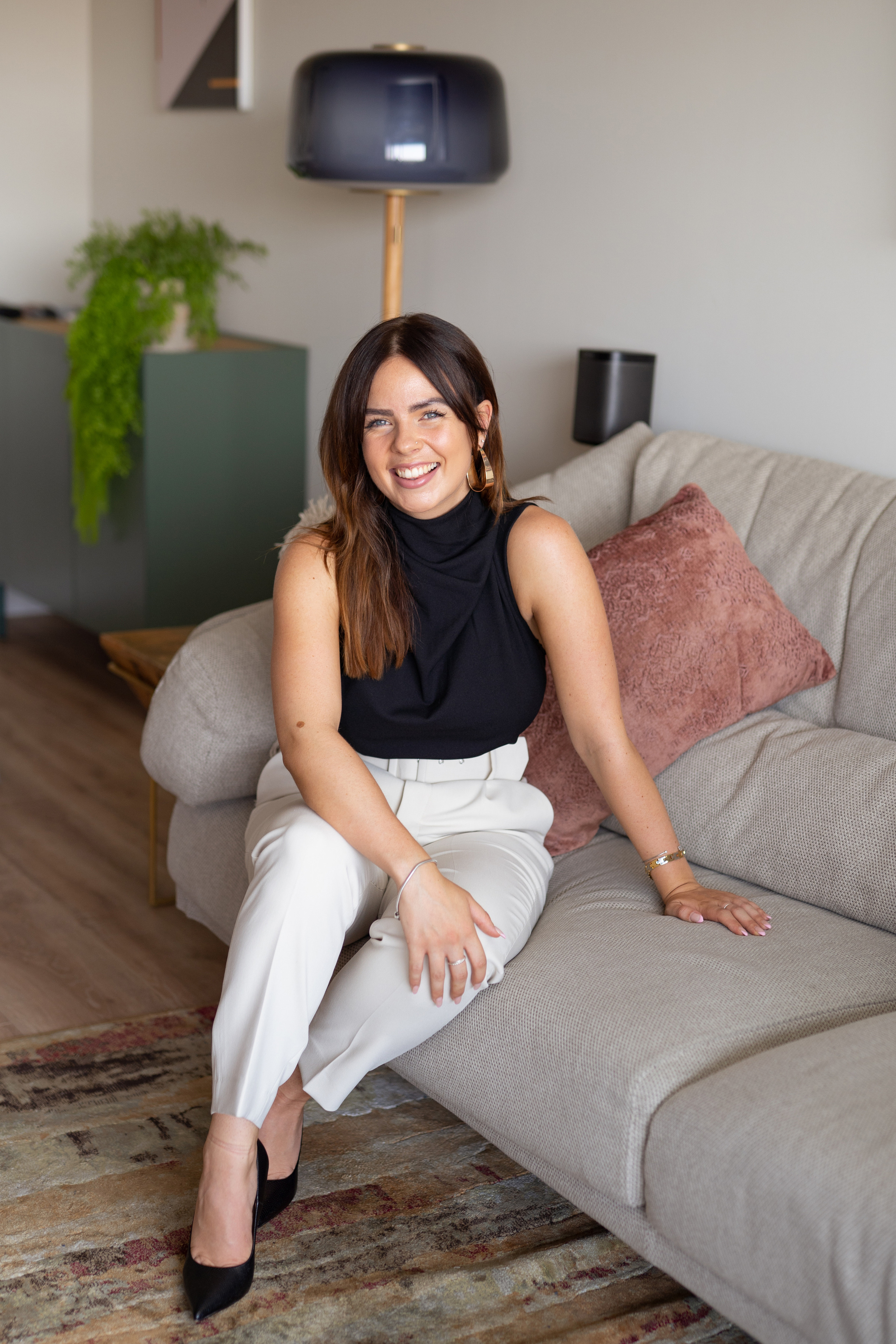 Professional visual content for businesses. Business portrait.  corporate headshots Spain. Photographer in Madrid, Spain. Alyona Belyaninova