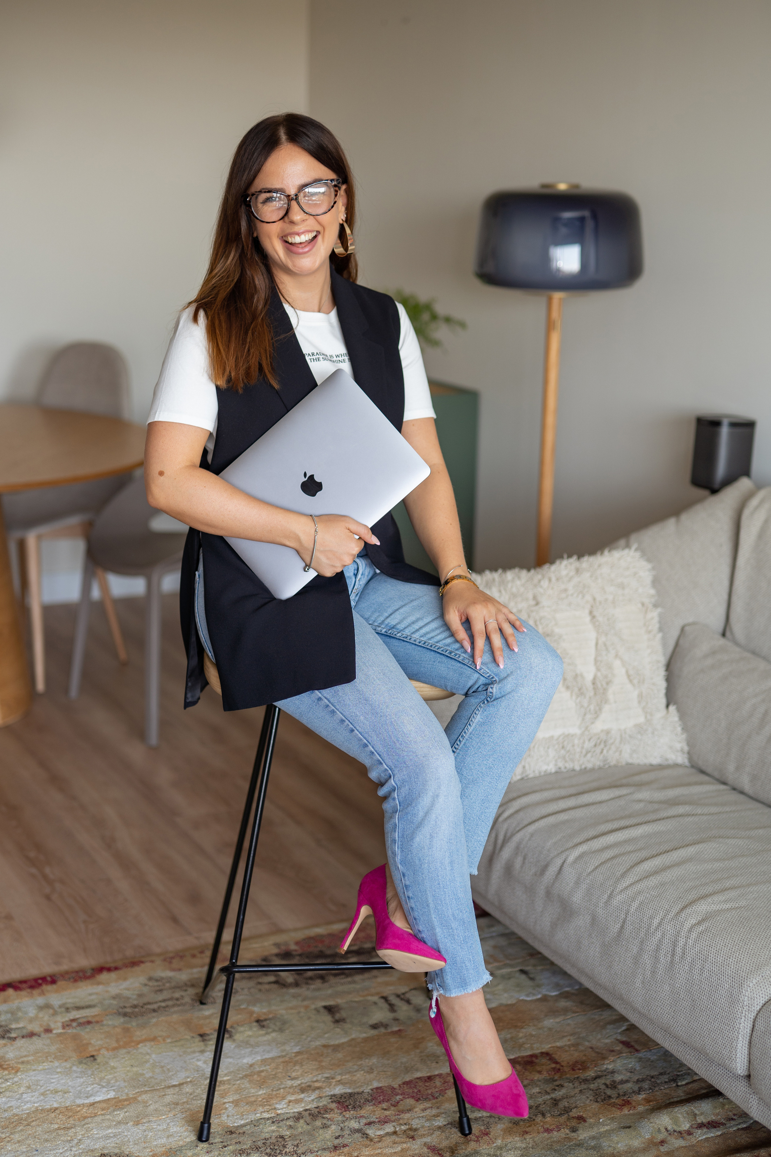 Professional visual content for businesses. Business portrait.  corporate headshots Spain. Photographer in Madrid, Spain. Alyona Belyaninova