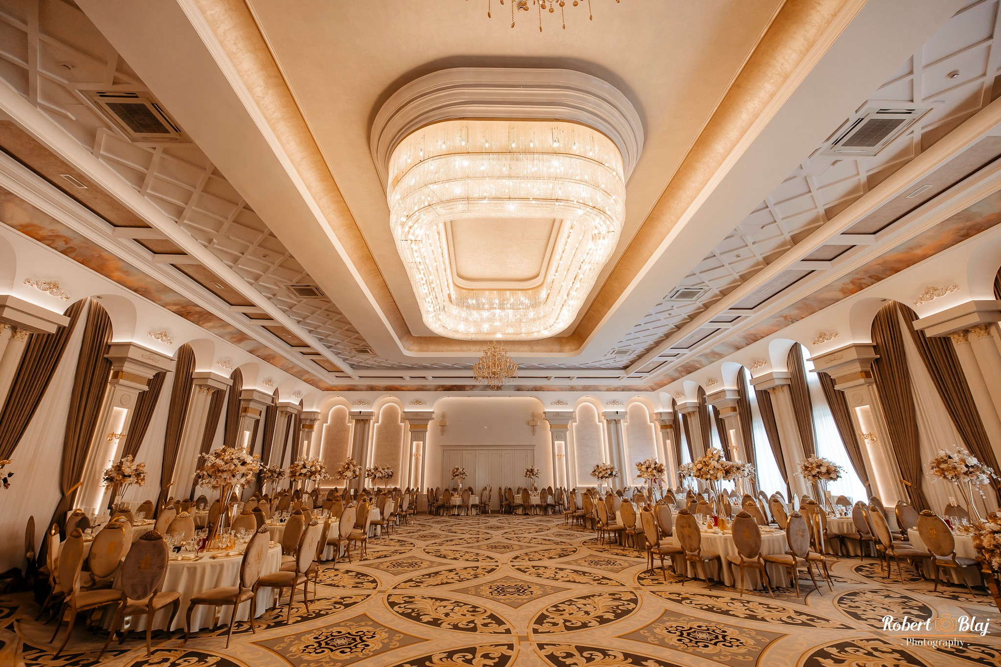 Andreea & Andrei. Robert Blaj - Fotograf Nuntă Iași