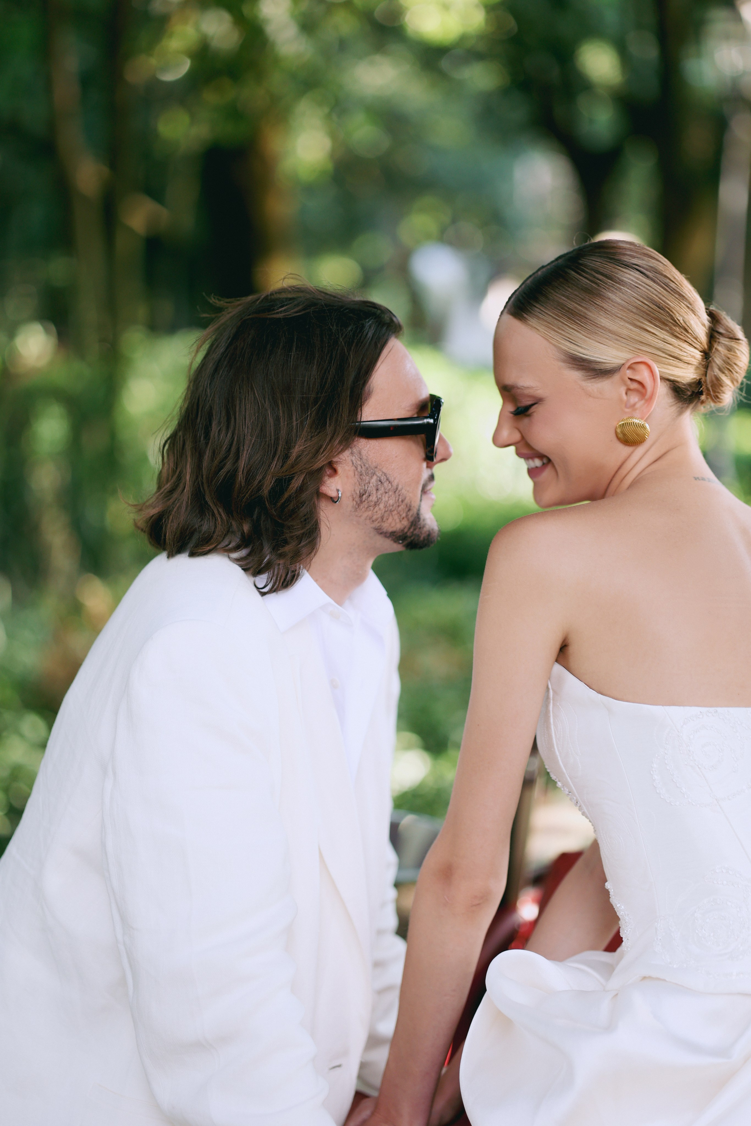 Elegant elopement in Italy