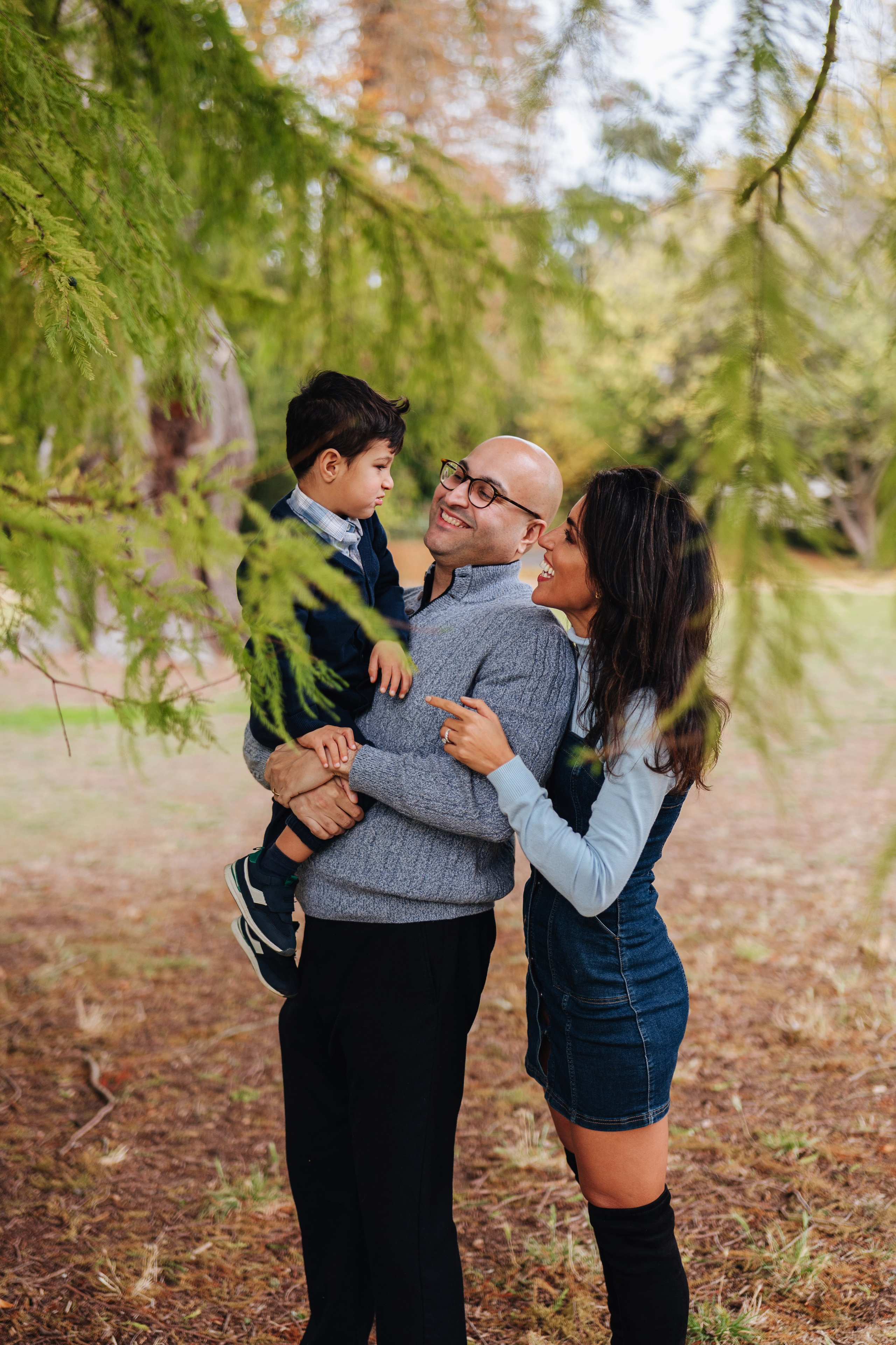 Family autumn. Wedding and family photographer in London