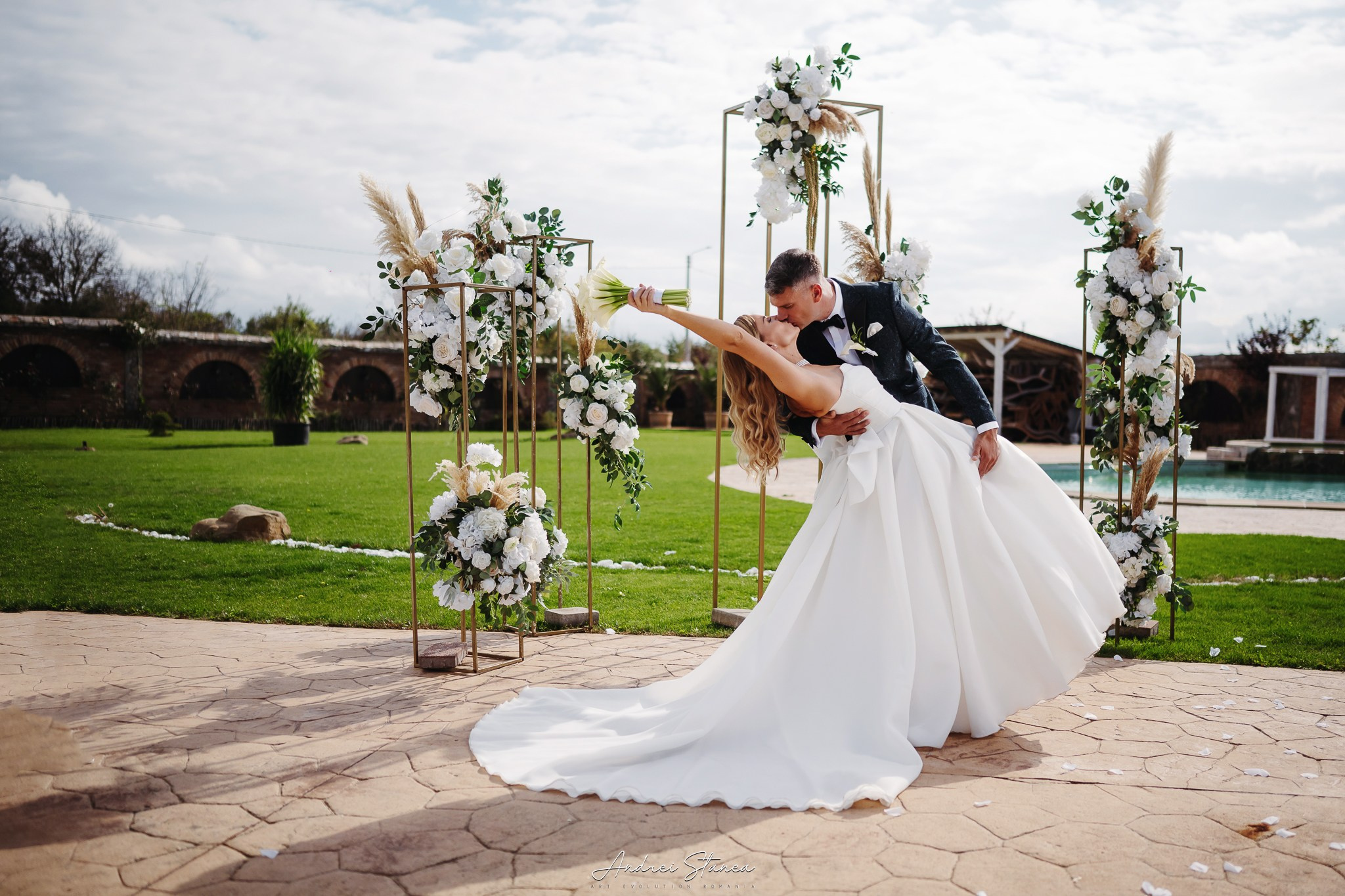 Vio & Adi. Andrei Stanea