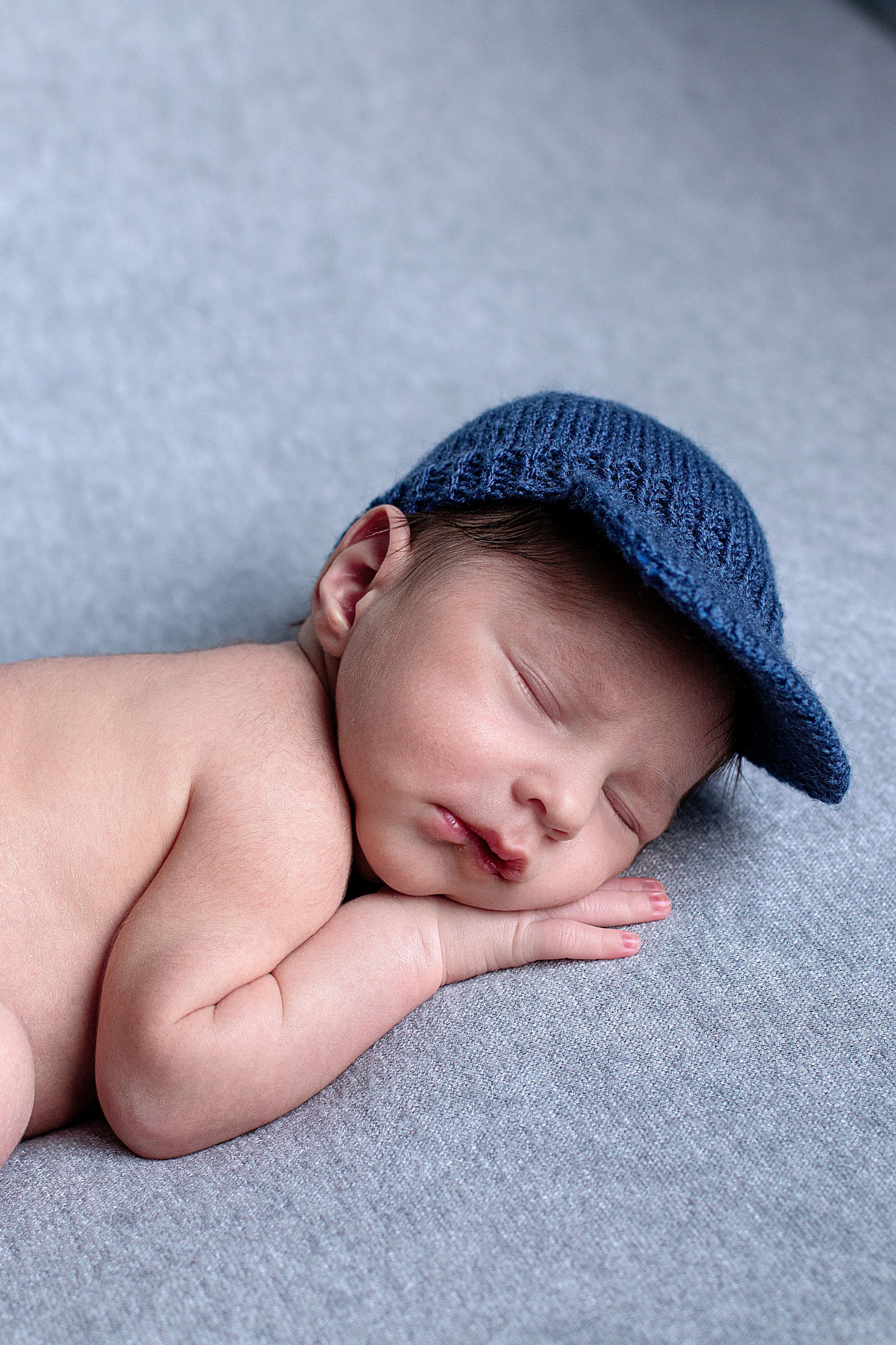 Newborn классическая. Детский и семейный фотограф в г. Бельцы