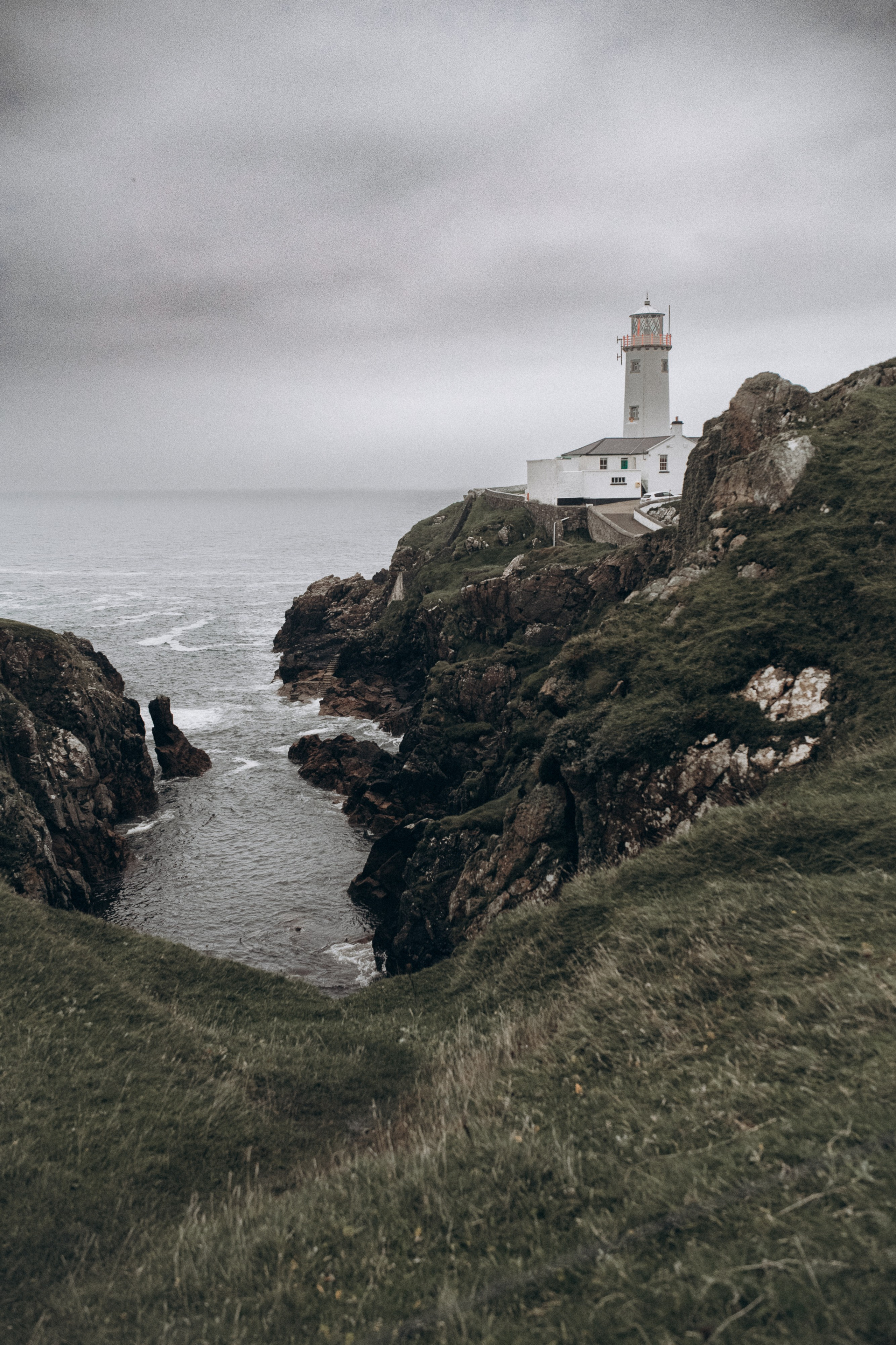 Elopement photoshoot in Ireland. Wedding & Family photographer in County Donegal and Dublin, Ireland