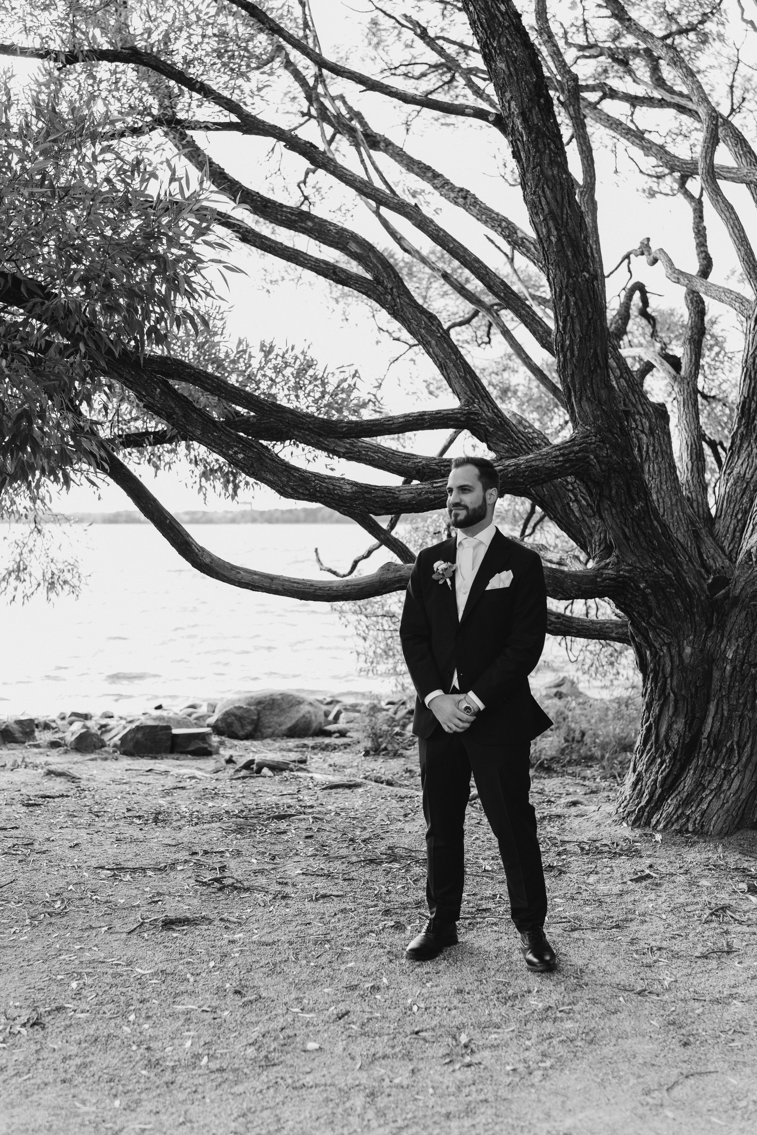 W&S. Wedding and portrait photographer in Helsinki Vickan O