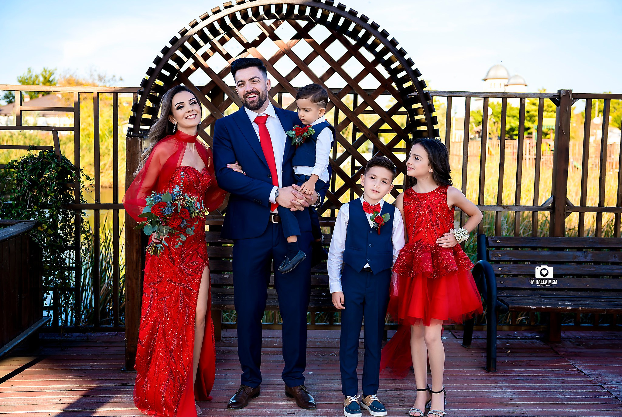 Fotograf nunta Calarasi. Fotograf nunta Constanta. MCM Happy Studio – Fotograf & Videograf Evenimente | Nuntă & Botez