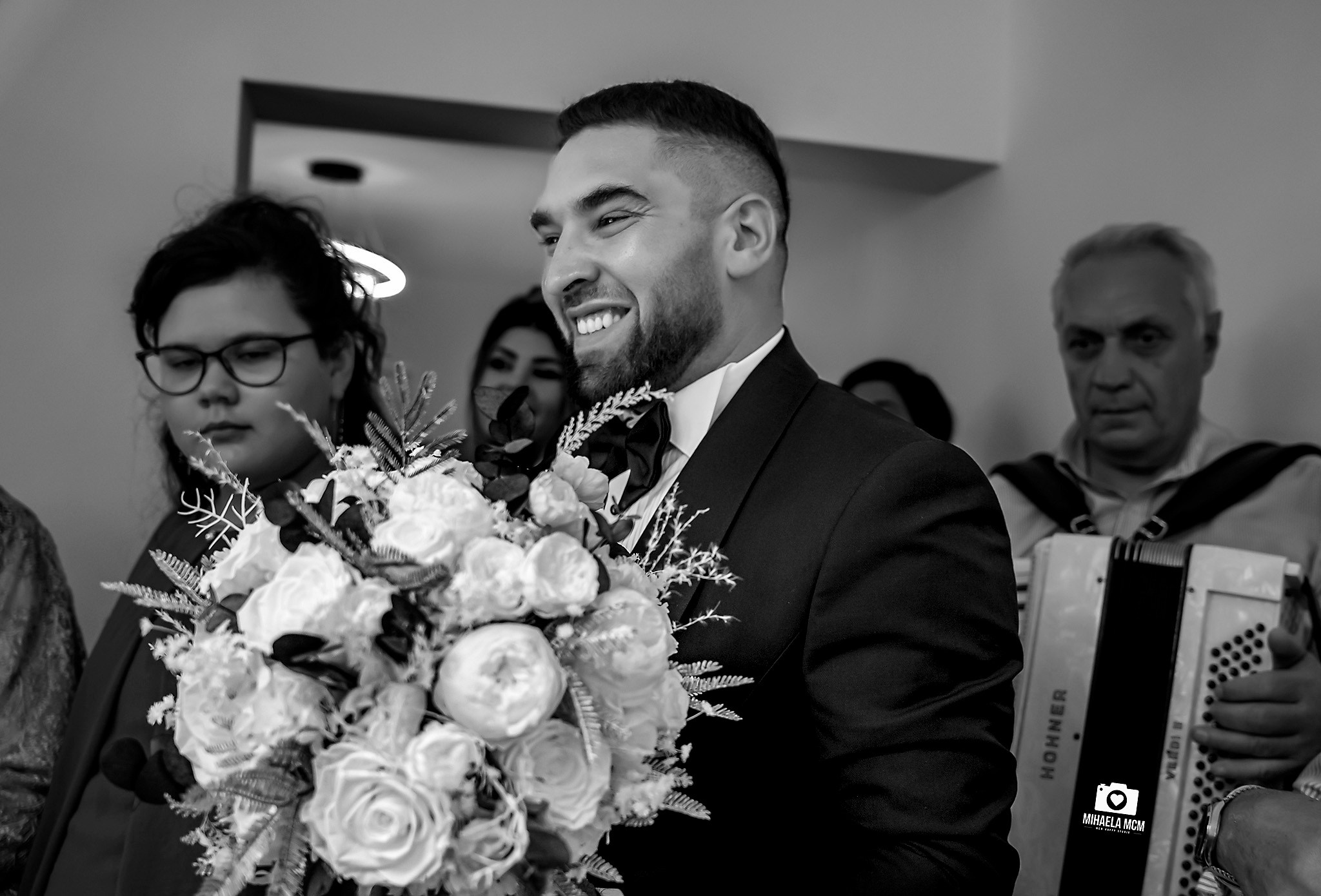 Fotograf nunta Bucuresti. MCM Happy Studio – Fotograf & Videograf Evenimente | Nuntă & Botez