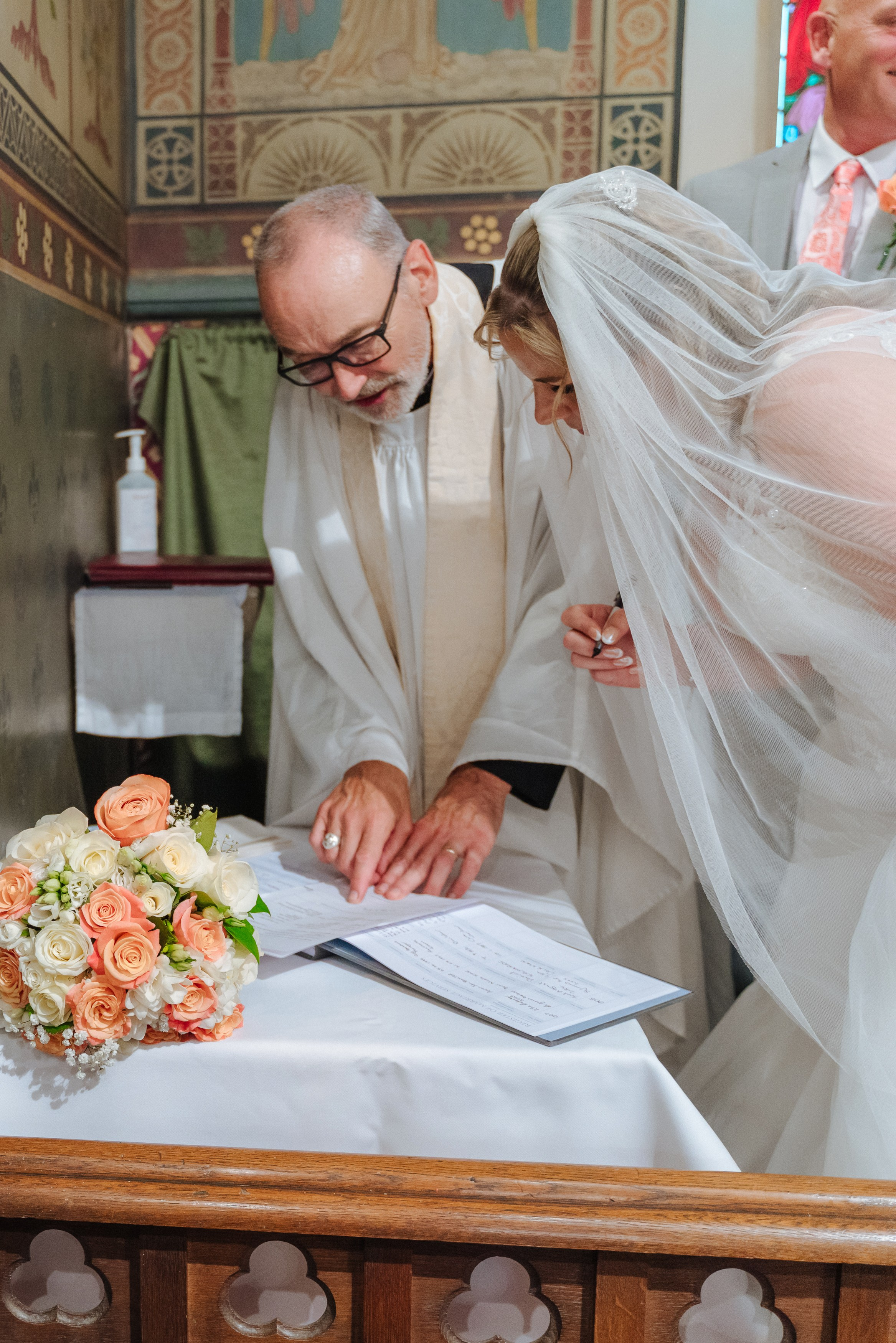 Wedding at Bird Hills Golf Centre. Photographer in England Ekaterina Romanova
