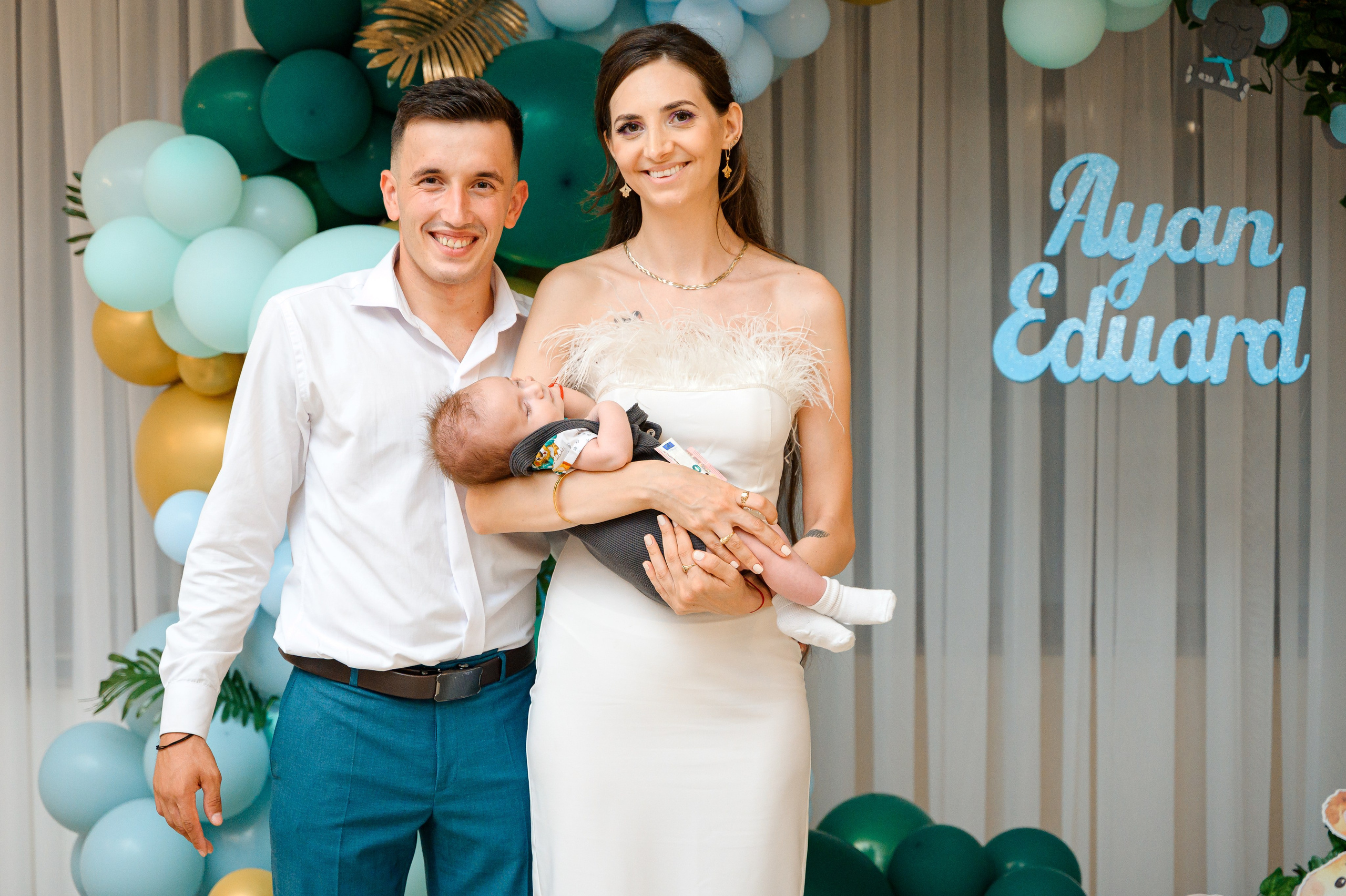 Eduard Ayan. Mugurel Olteanu Fotograf