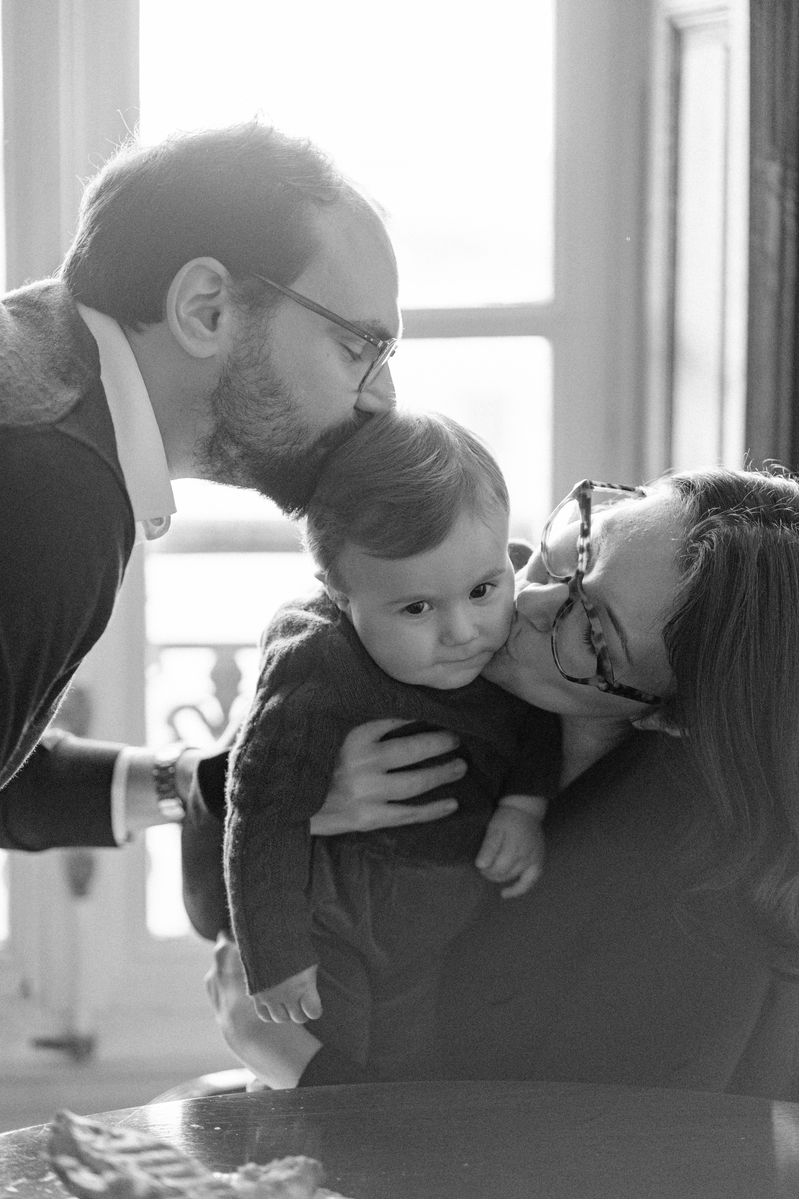 Домашняя семейная съемка в Париже. Photographe lifestyle à Paris