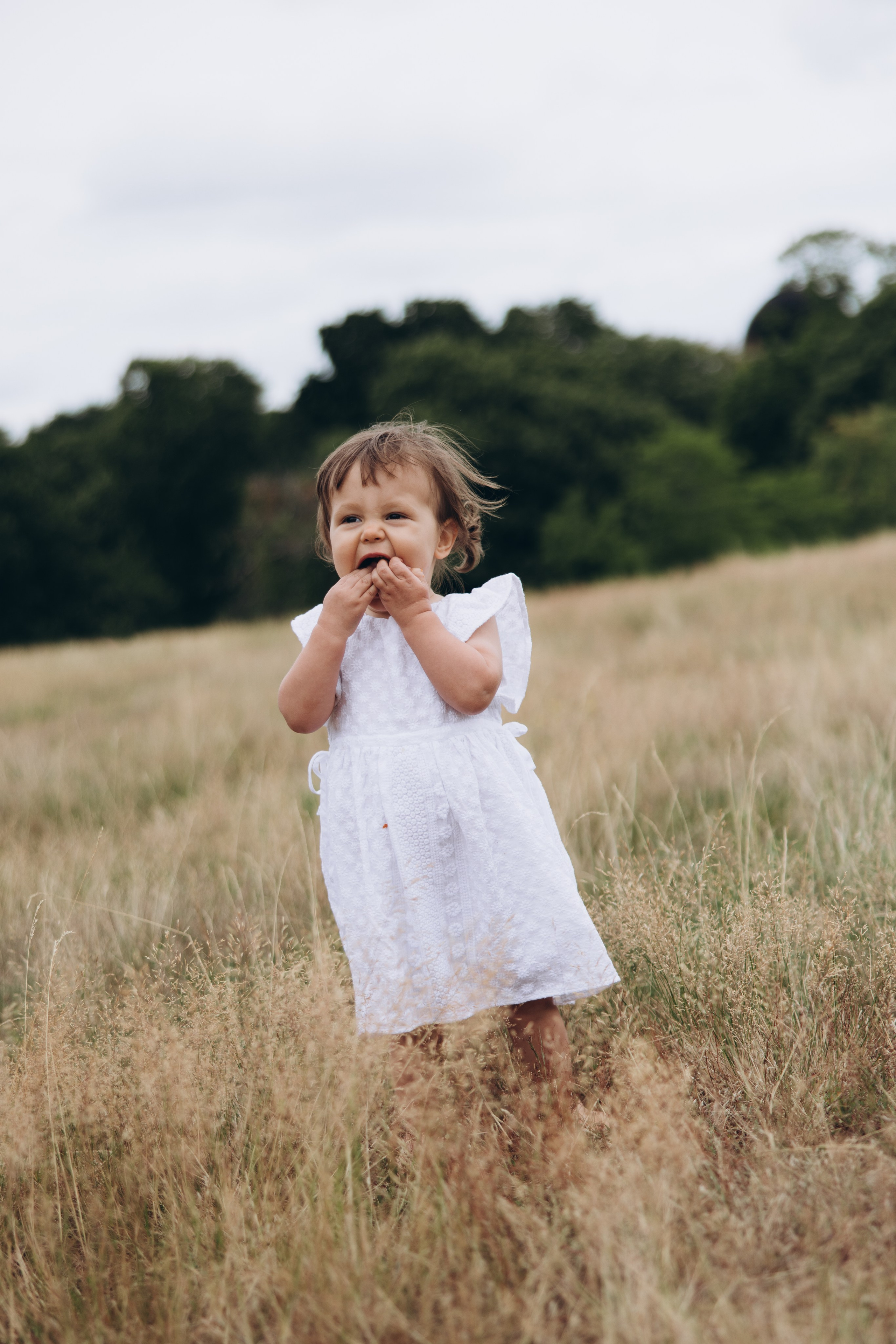 Milena with parents (Greenwich Park). Anastasia Klink, Photographer in London