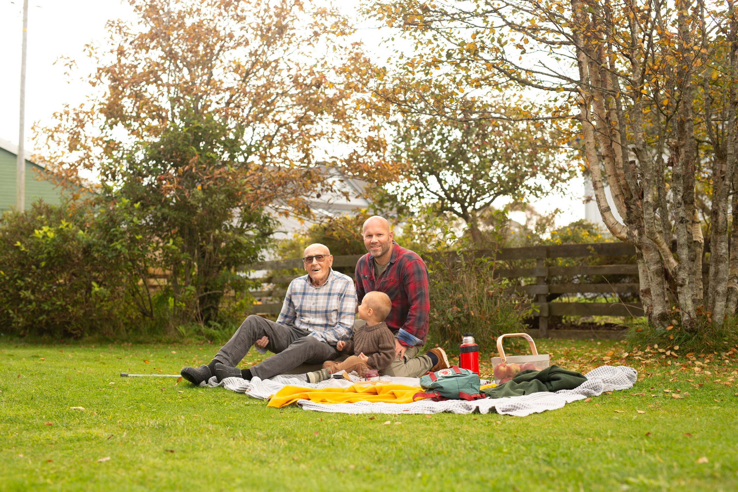 Piknick. Family and real state photographer in Haugesund Dina Vikra
