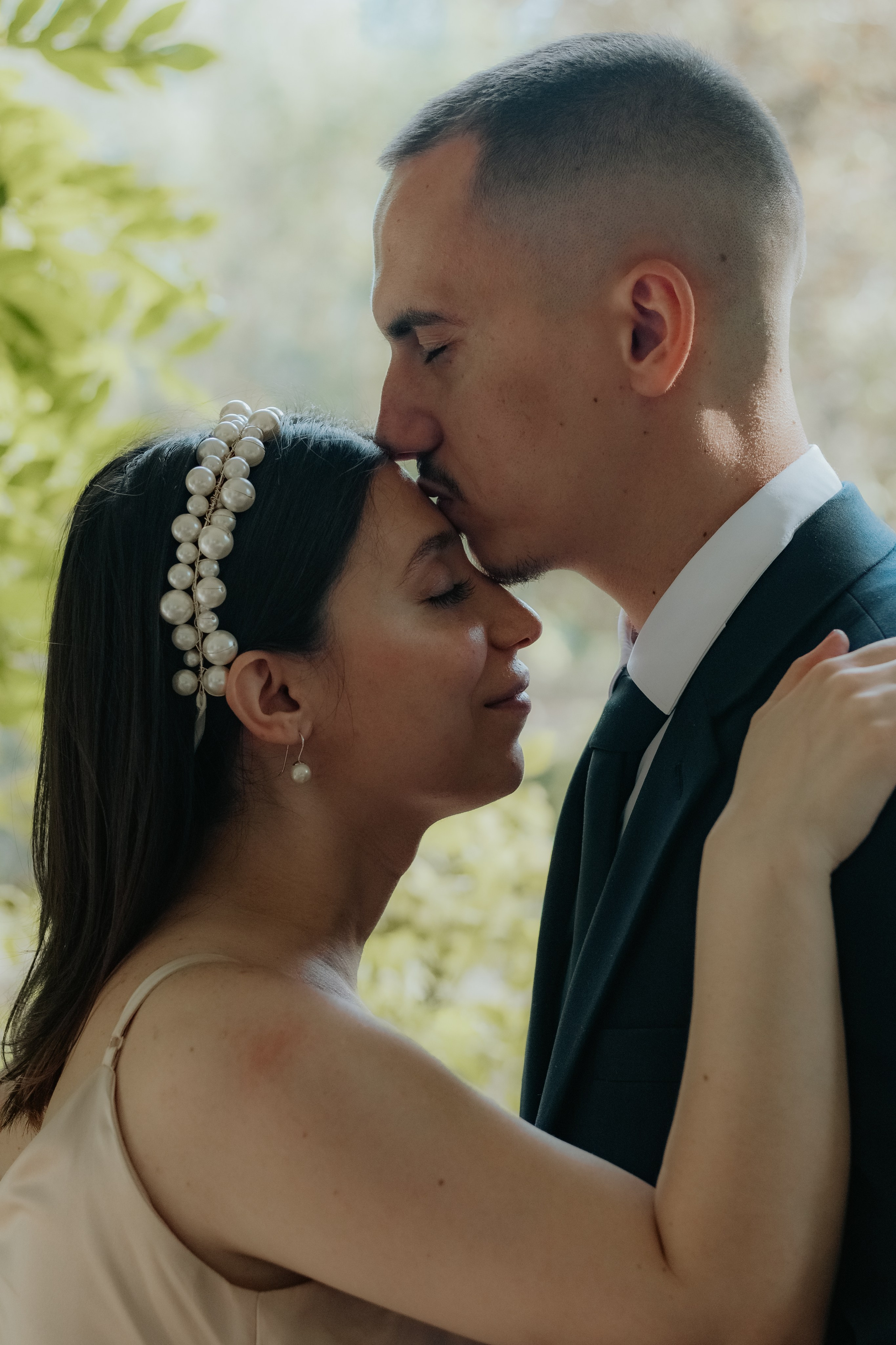 Ana & Alex. Fotograf si videograf — evenimente si studio