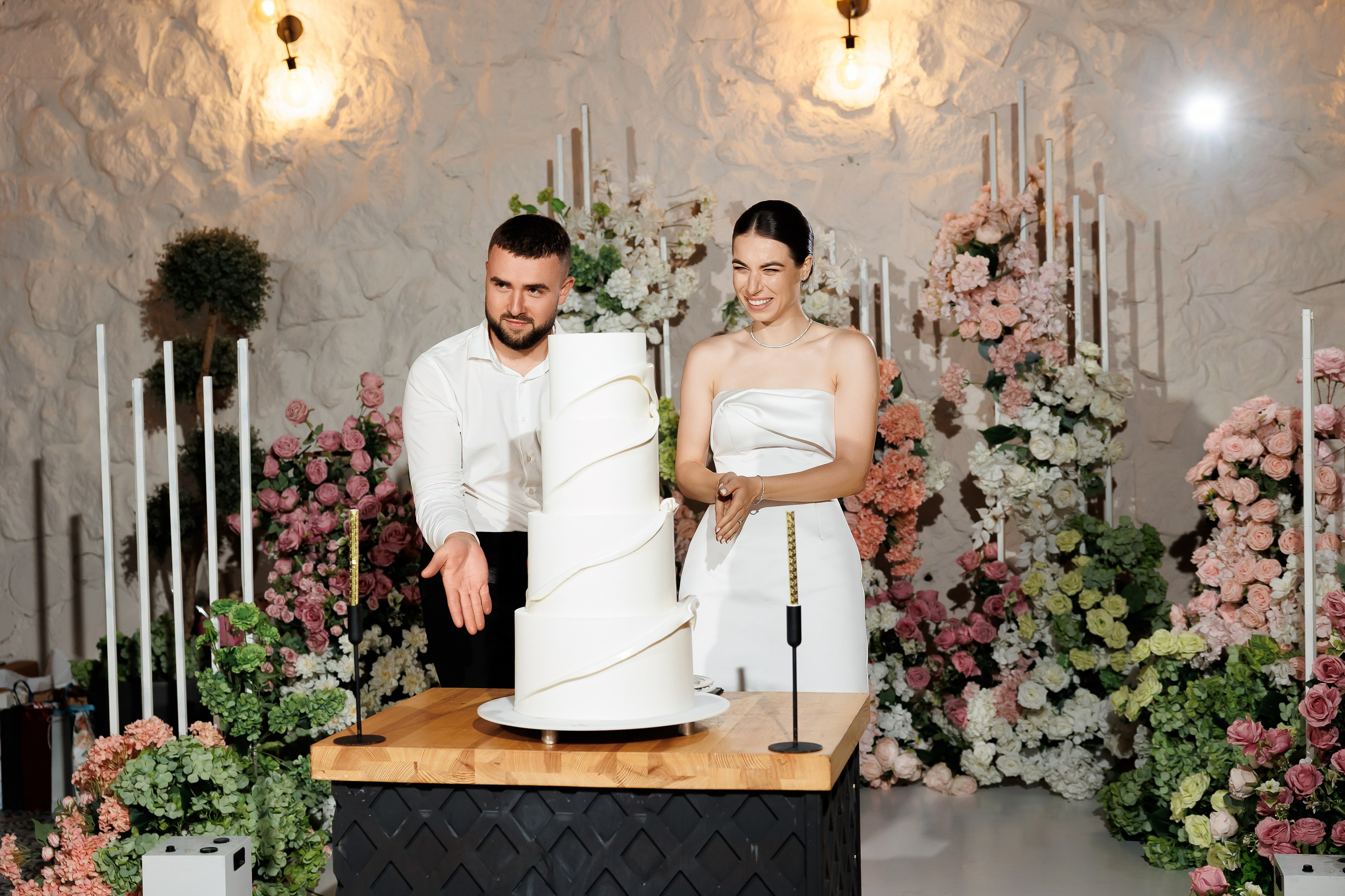 Gabriel & Evelina — Lago — Wedding Day. Servicii Foto și Video 067188353