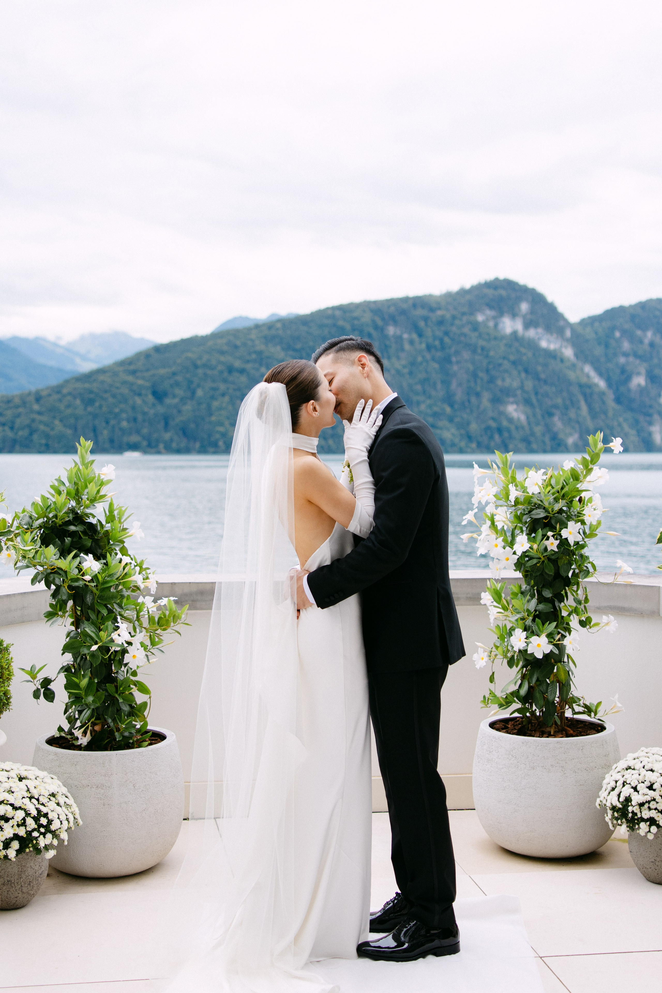 Intimate wedding at Parkhotel Vitznau on Lake Lucerne. Wedding and Family Photographer Switzerland and Italy. Valeria Diaz