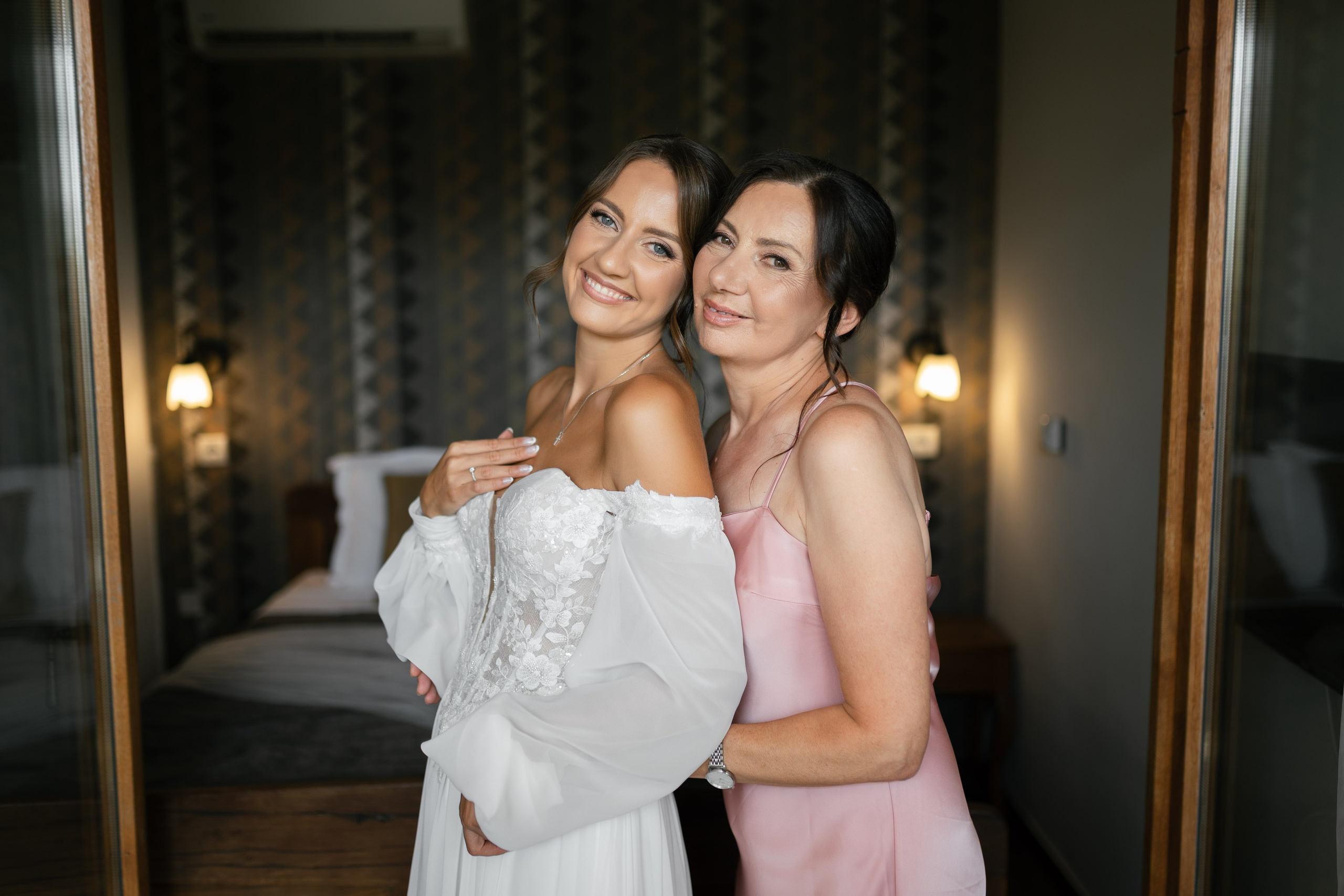 M&D|Between City Lights and Hidden Oasis. Black Sheep Produkcija| Wedding Photography and Wedding Films, based in Kragujevac, Europe / Fotograf i videograf, Kragujevac, Srbija