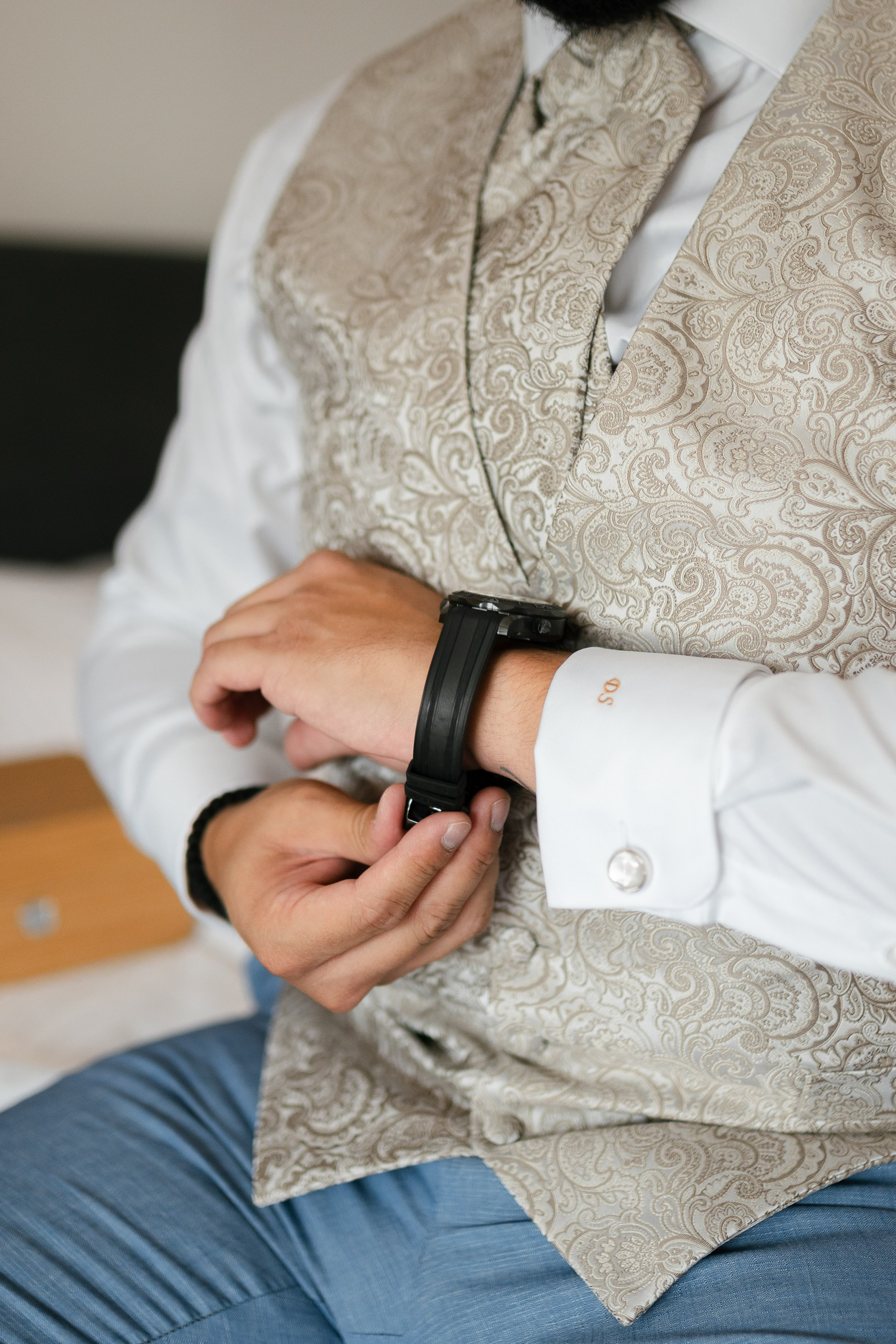 M&D|Between City Lights and Hidden Oasis. Black Sheep Produkcija| Wedding Photography and Wedding Films, based in Kragujevac, Europe / Fotograf i videograf, Kragujevac, Srbija