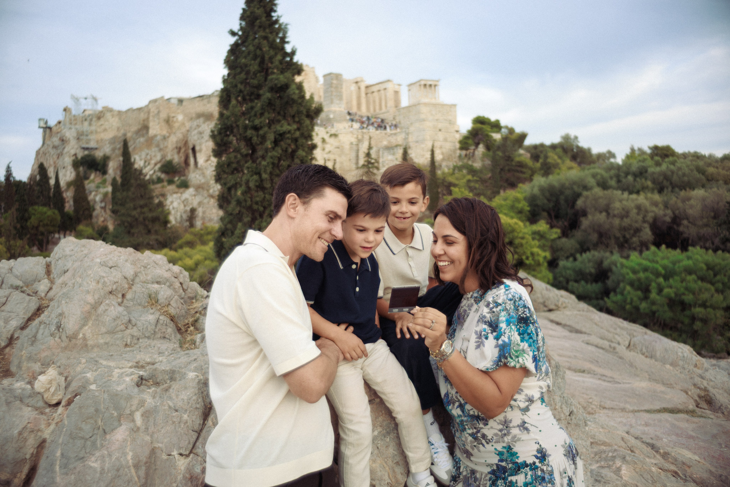 Spooner family in Athens. Photographer in Greece Kristina