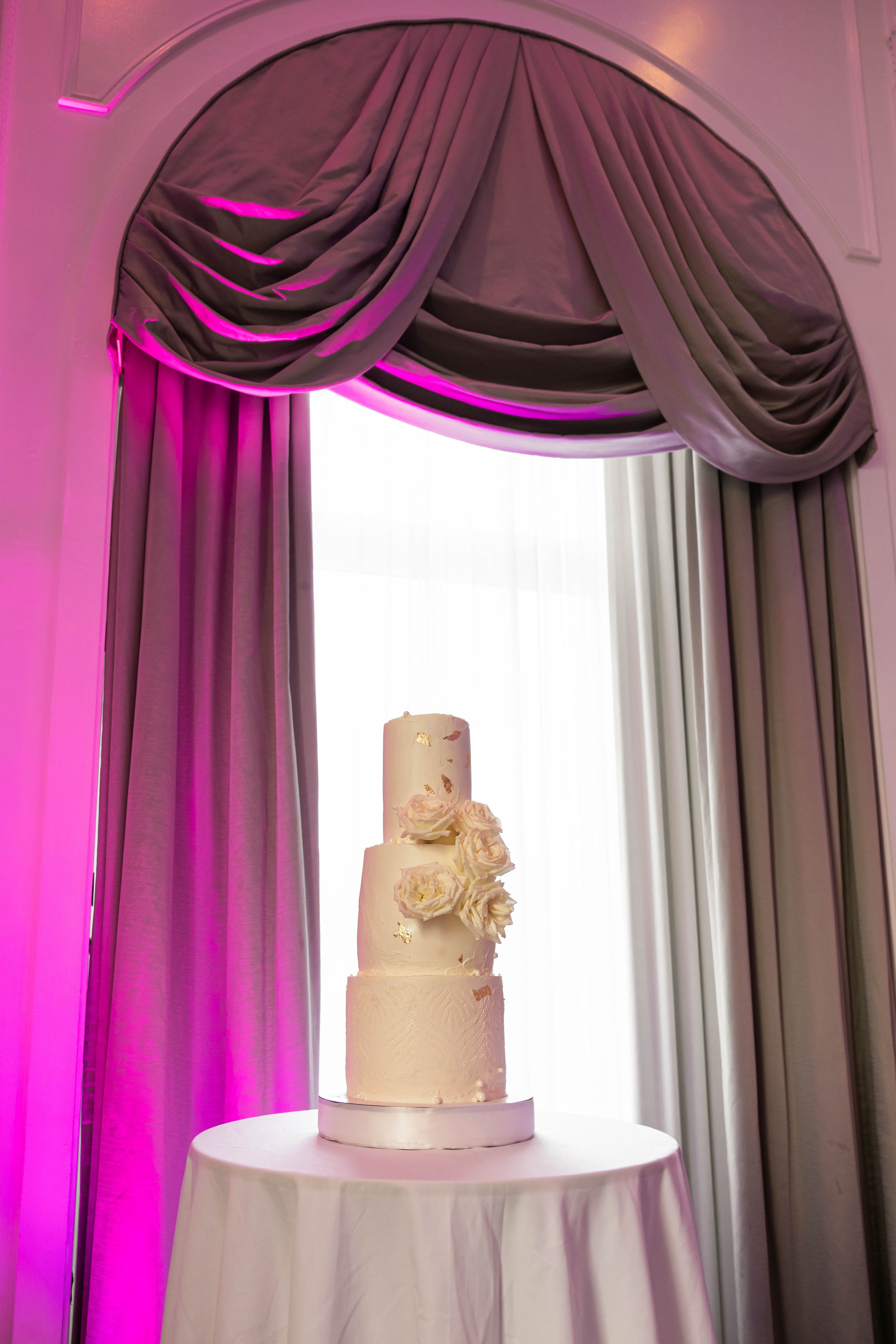 Elegant & Timeless Wedding Photography at Hotel Saskatchewan. Wedding photography and videography in Regina, Saskatchewan