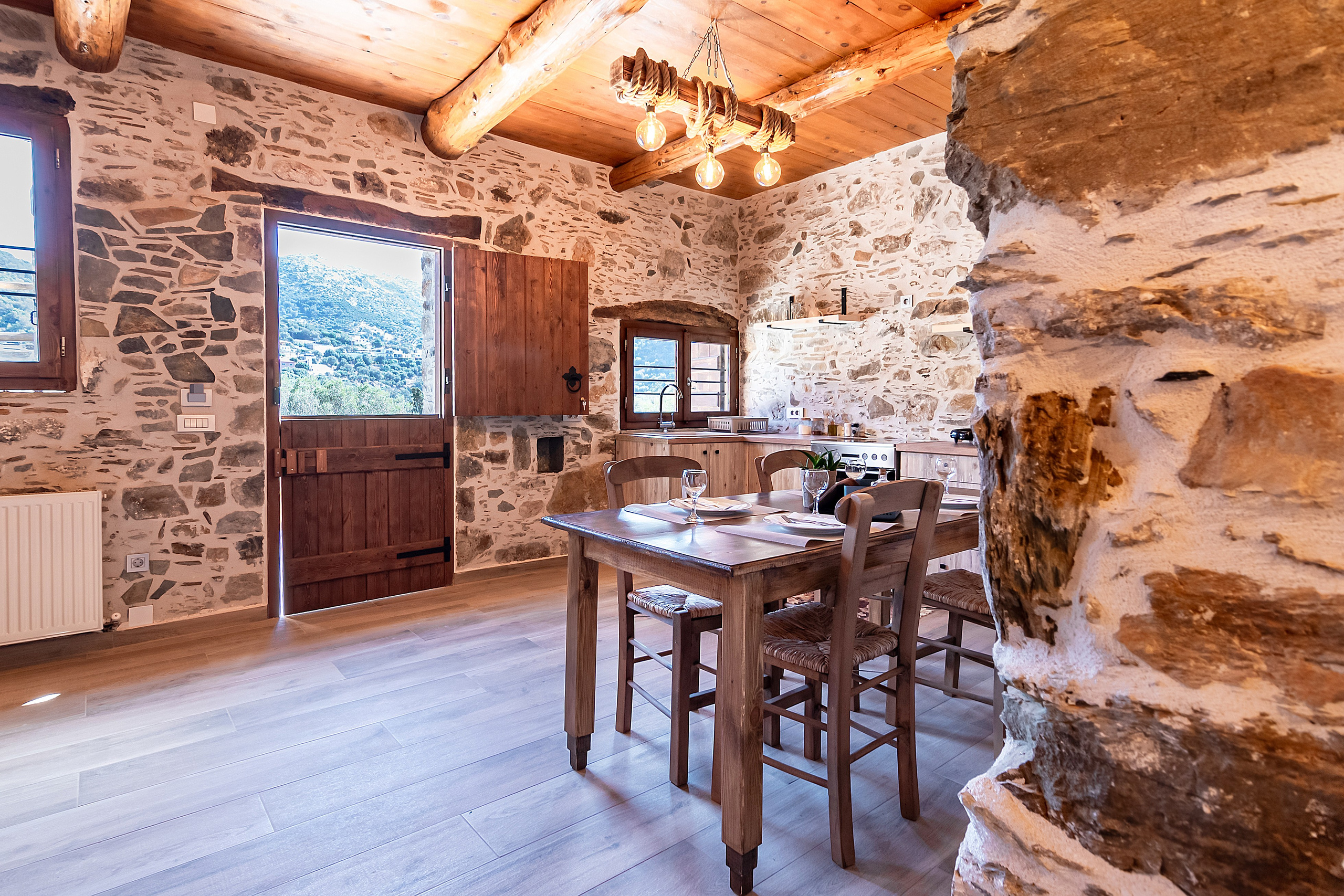 Plagia Stone studio. Photograper in Chania, Crete