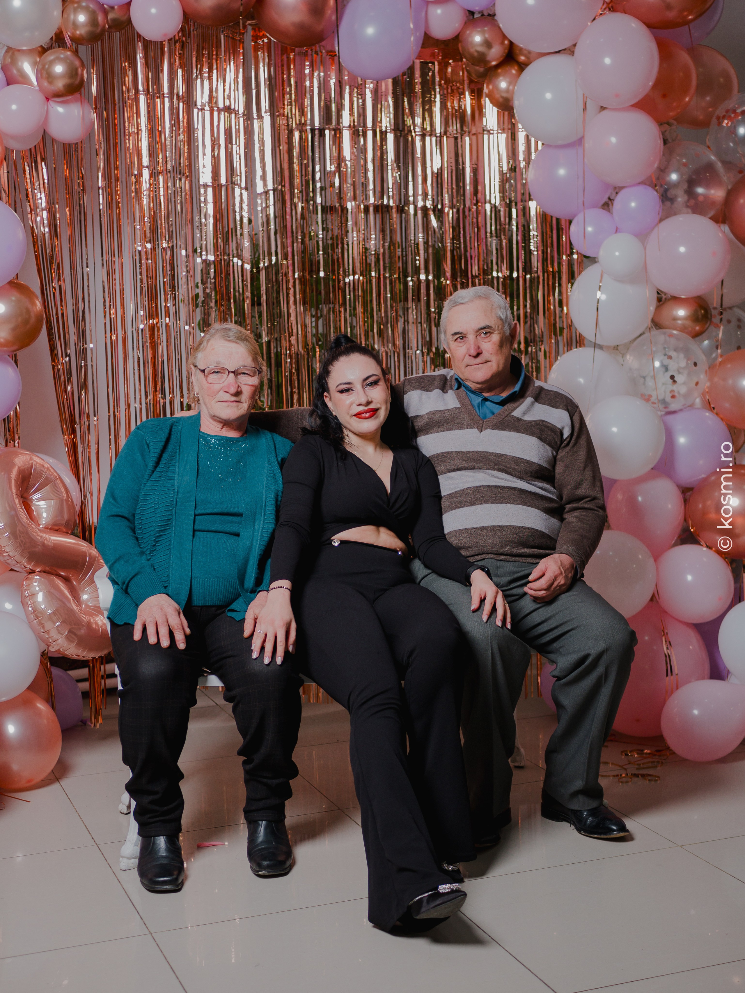 Majorat Andreea. Kosmi