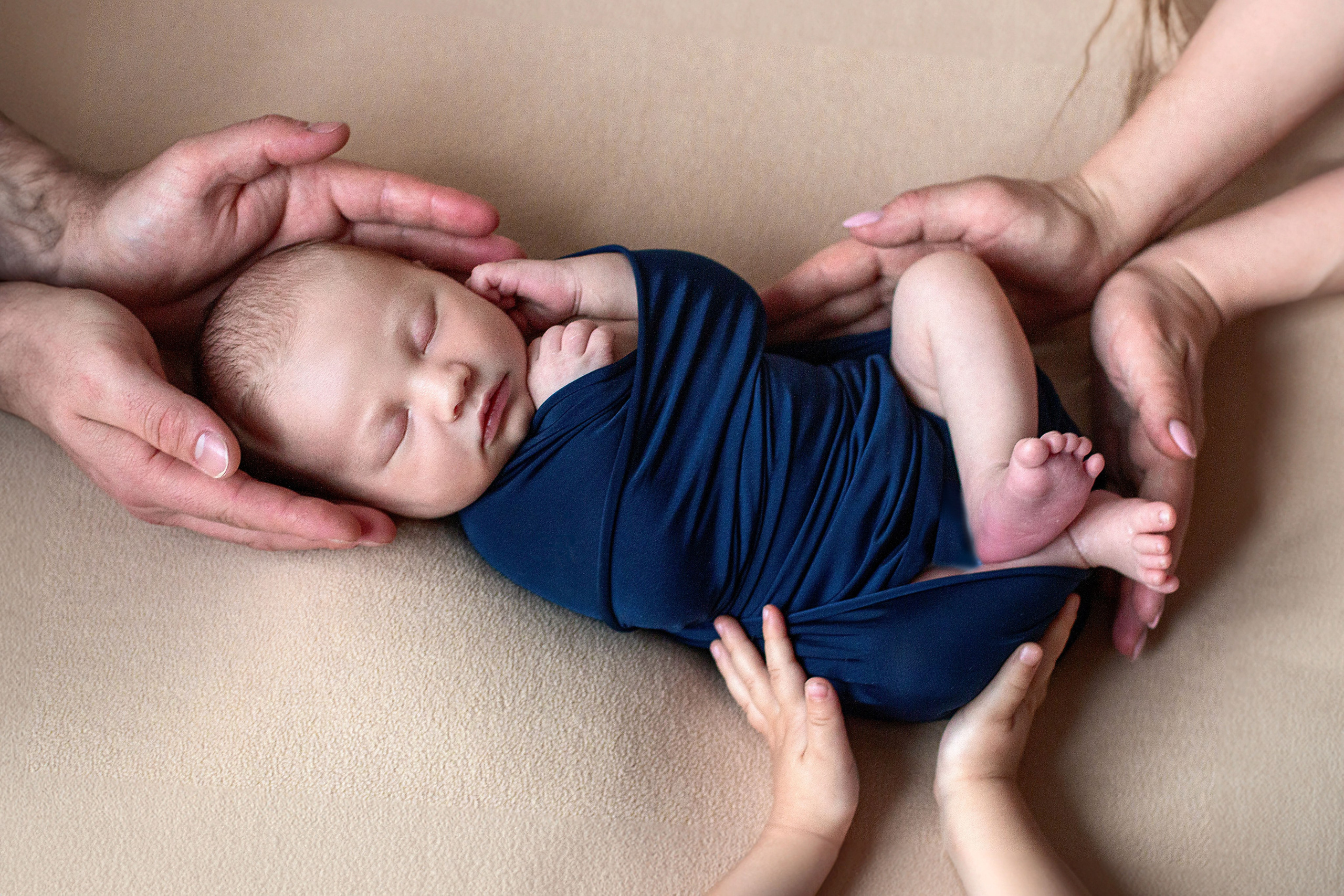 Newborn классическая. Детский и семейный фотограф в г. Бельцы
