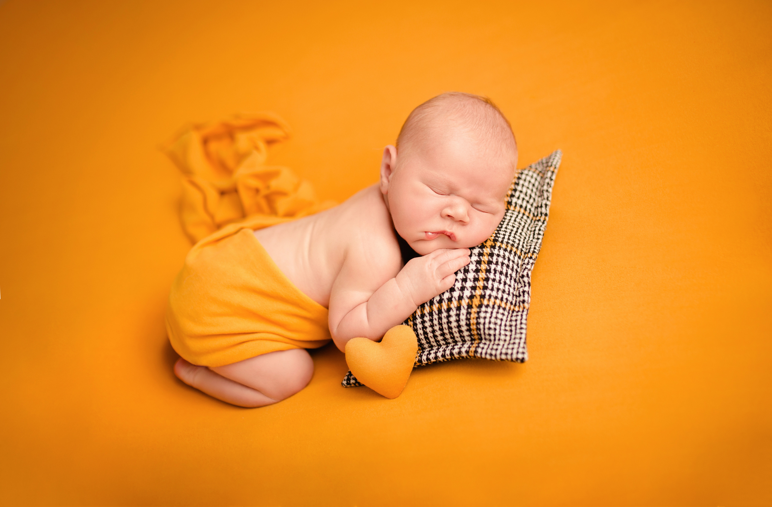Neugeborene. Neugeborenen, Kinder, Familie Fotografin Oberhausen NRW Marina Lykov
