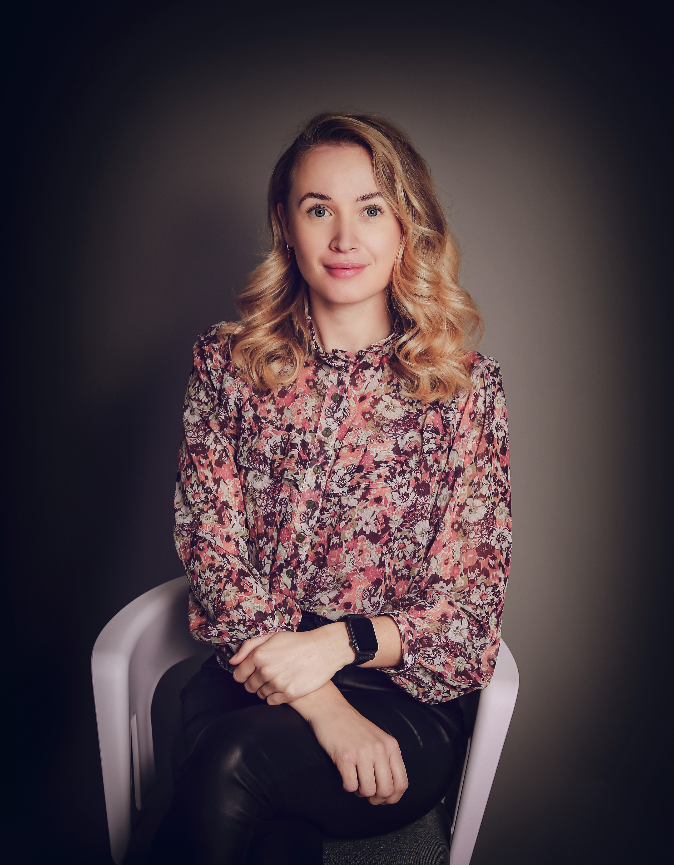 Portät/Bewerbungsfoto. Neugeborenen, Kinder, Familie Fotografin Oberhausen NRW Marina Lykov