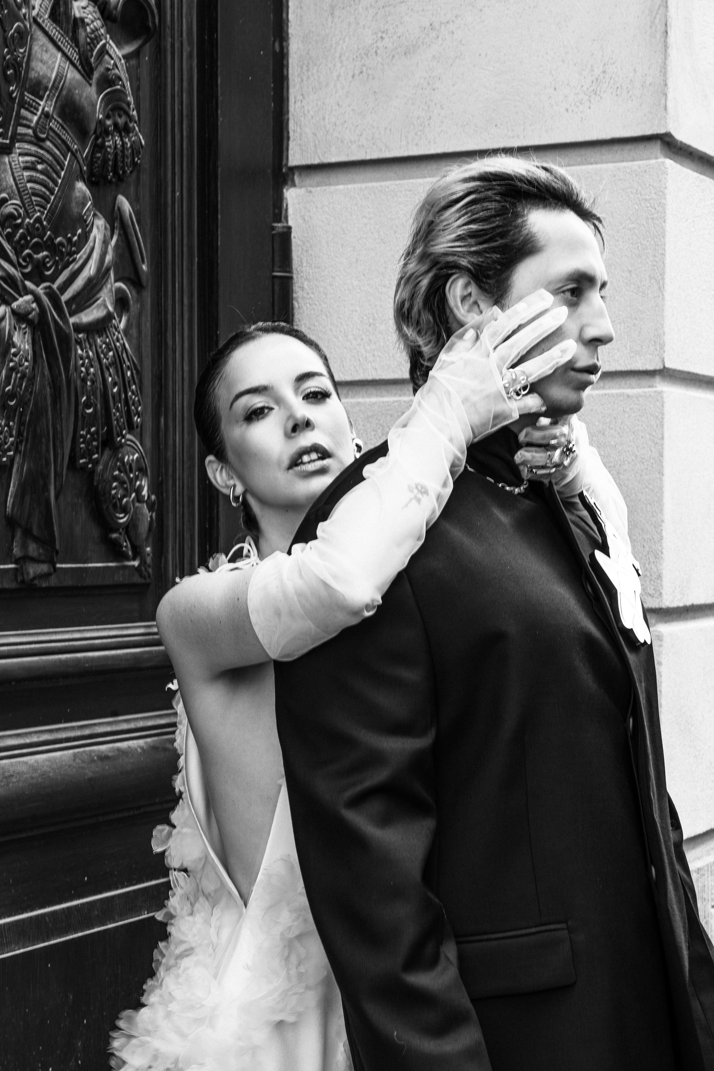 Zeitlose Eleganz: Ihre Hochzeit in Schwarz-Weiß. Hochzeitfotograf in Bielefeld