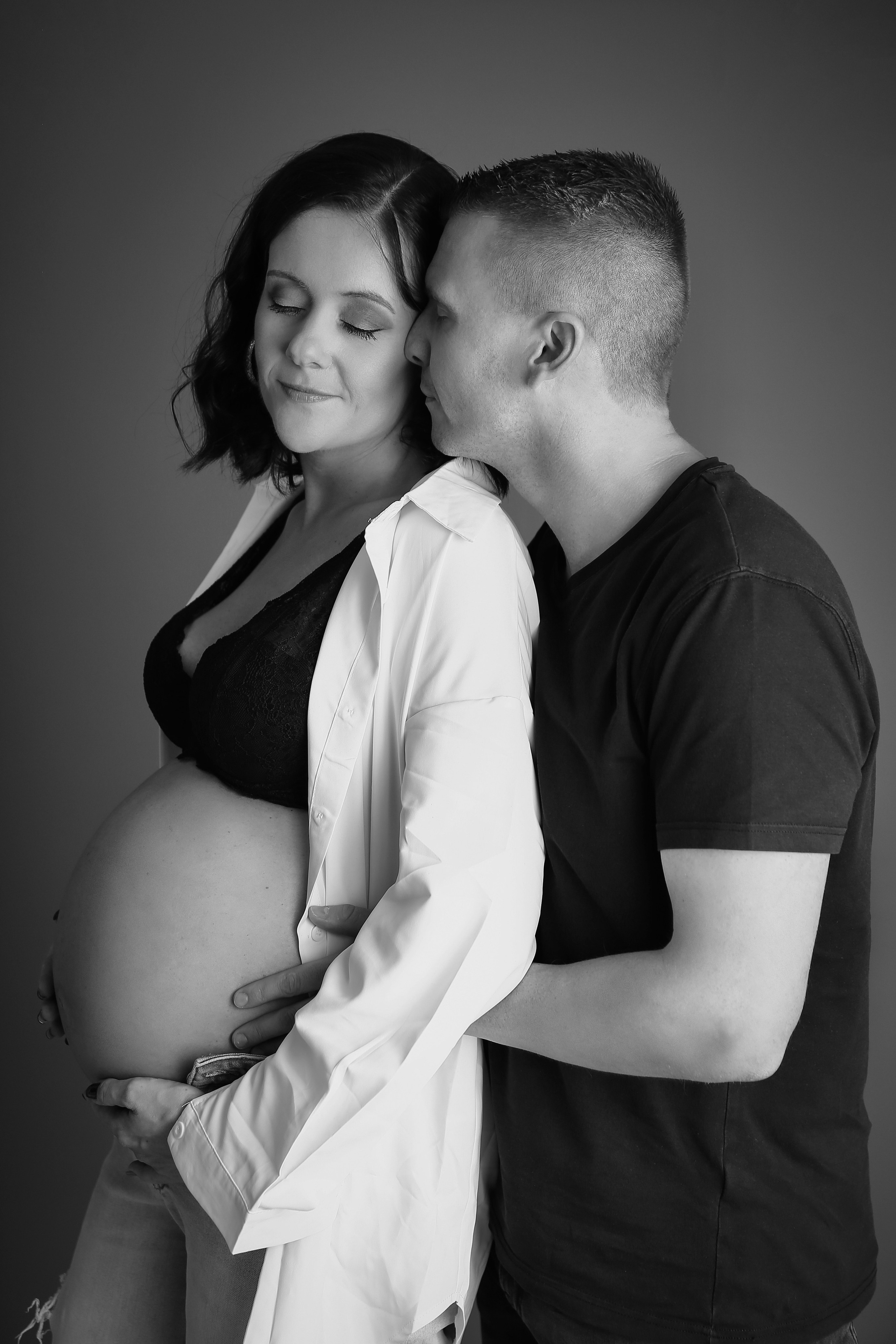 Babybauch. Neugeborenen, Kinder, Familie Fotografin Oberhausen NRW Marina Lykov