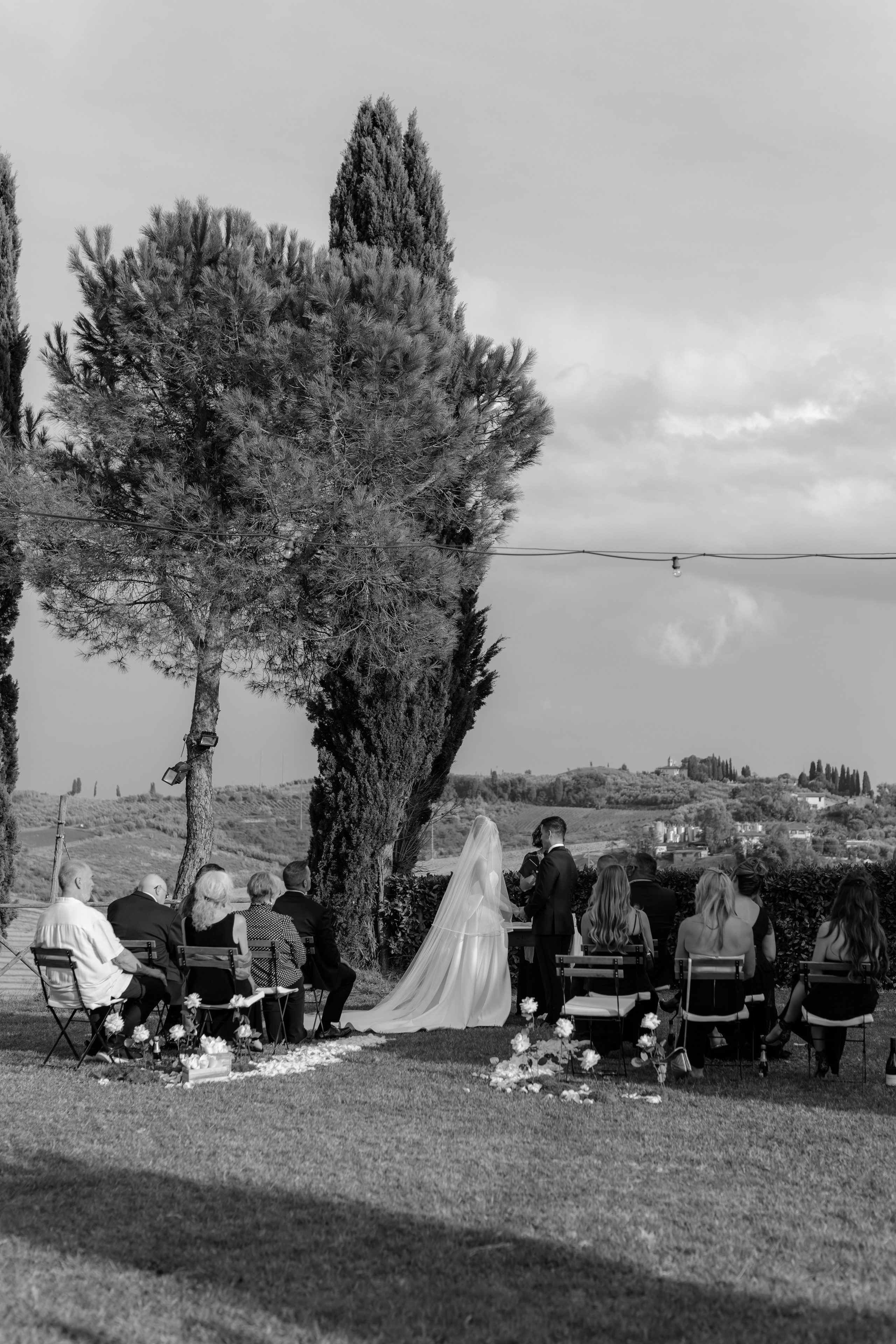 Dom&Ally. Wedding photographer Italy