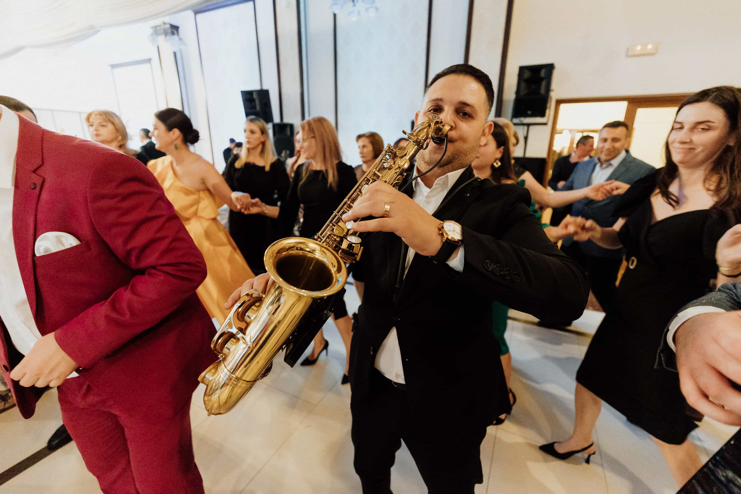 Stefanel & Elena. MovieFrames.ro