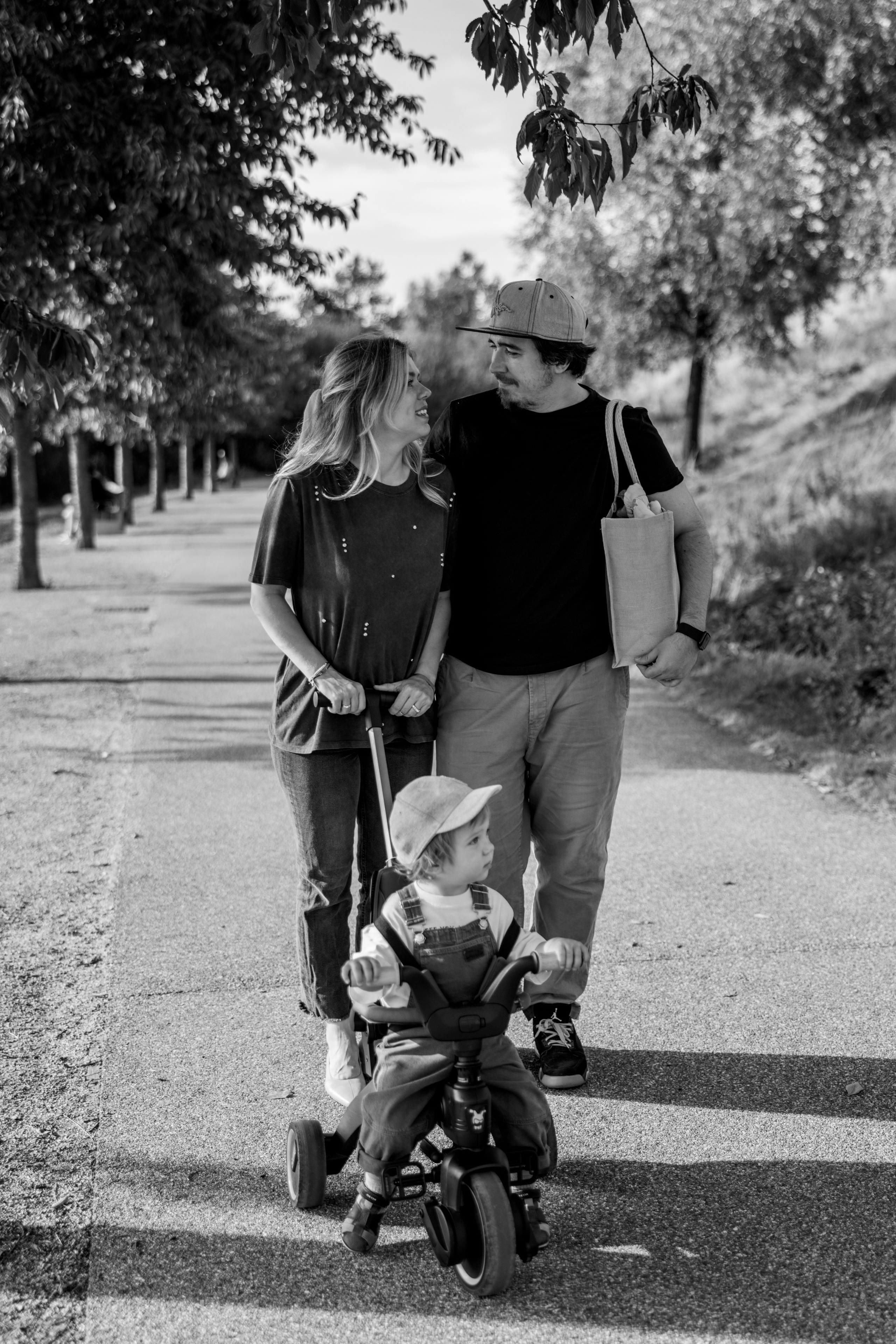 Maksim with parents (Queen Elizabeth Olympic park). Anastasia Klink, Photographer in London