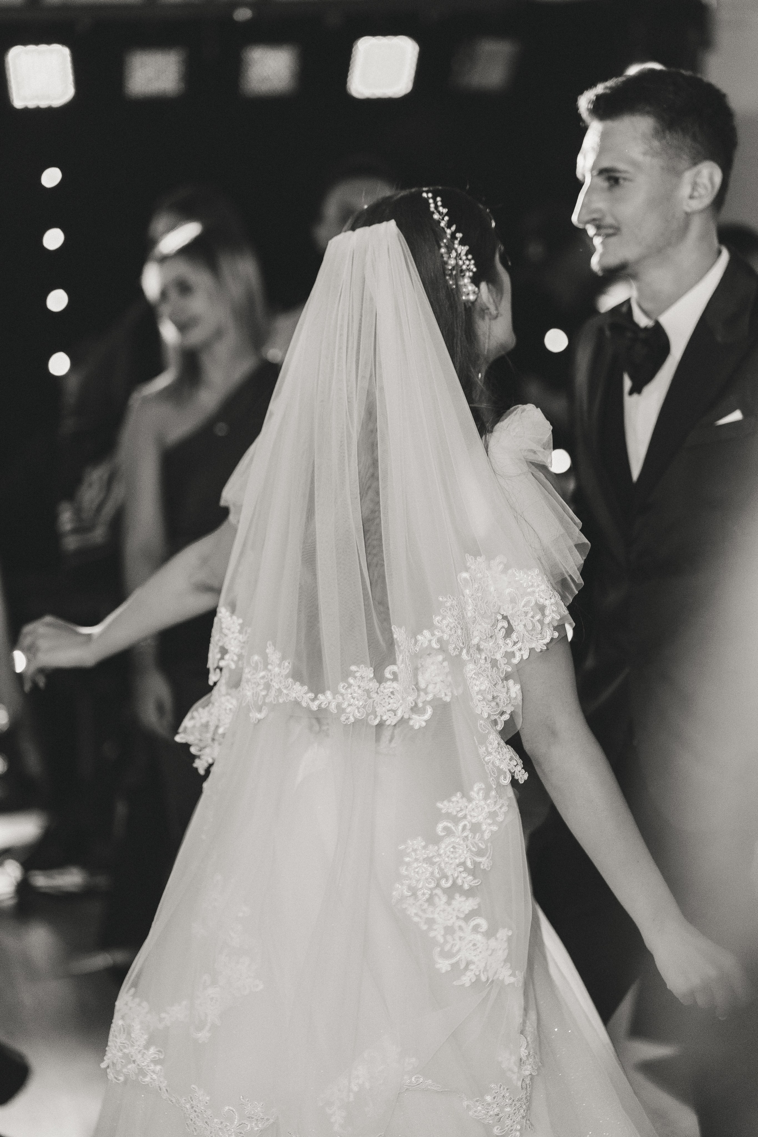 Simona & Gabriel. Dara Lens | The art of remembering