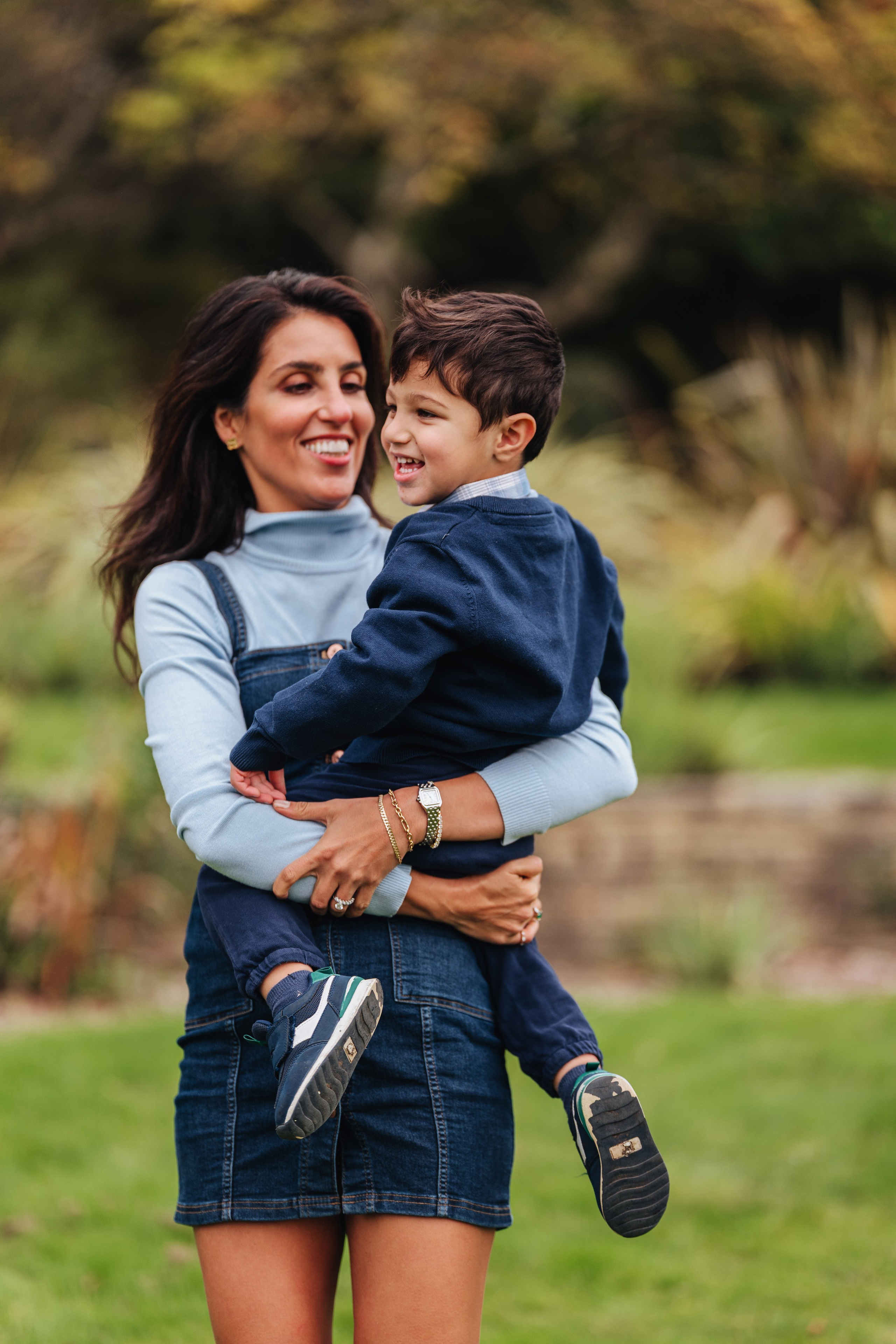 Family autumn. Wedding and family photographer in London