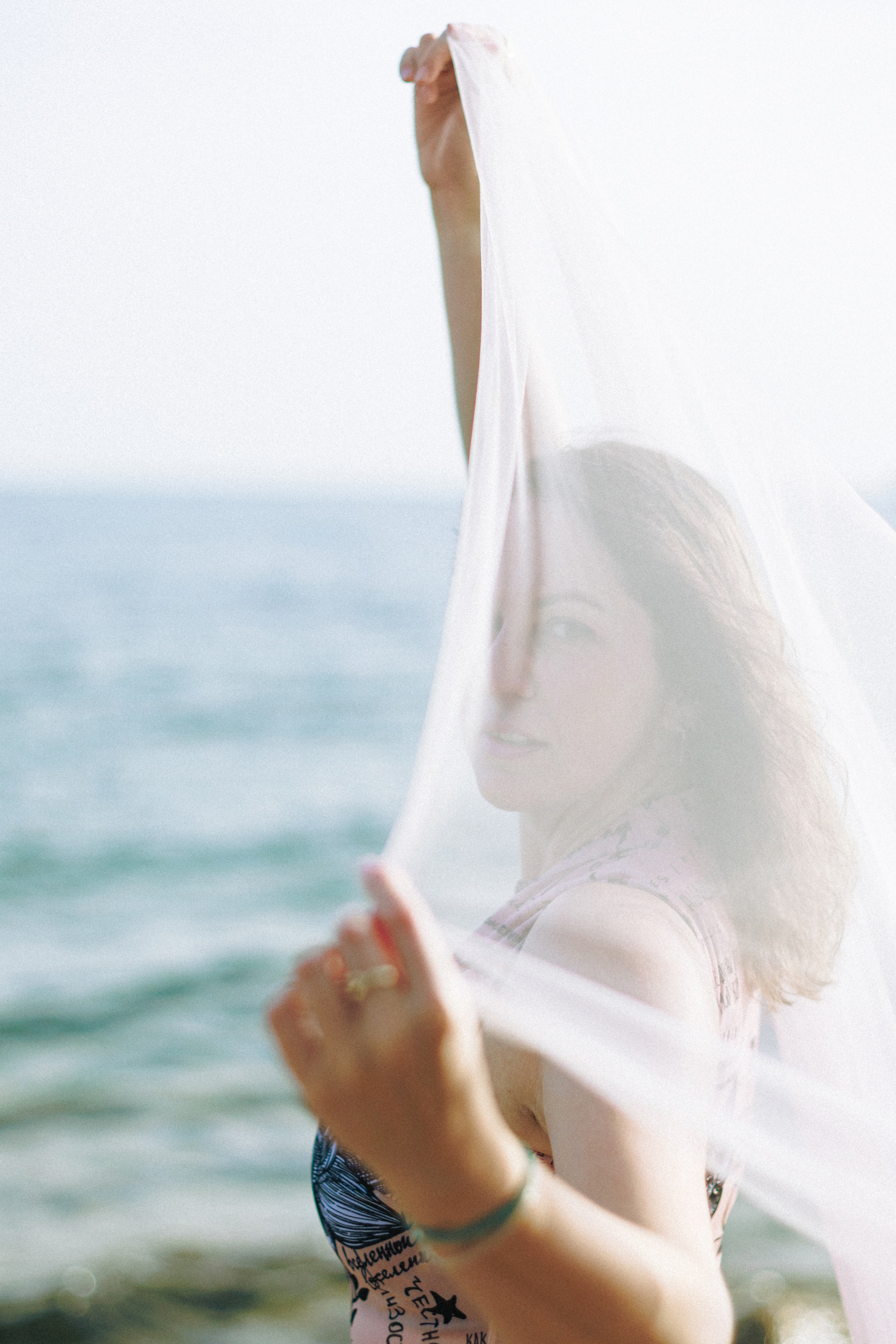 Seaside photoshoot for Elena. Photographer in Greece Kristina