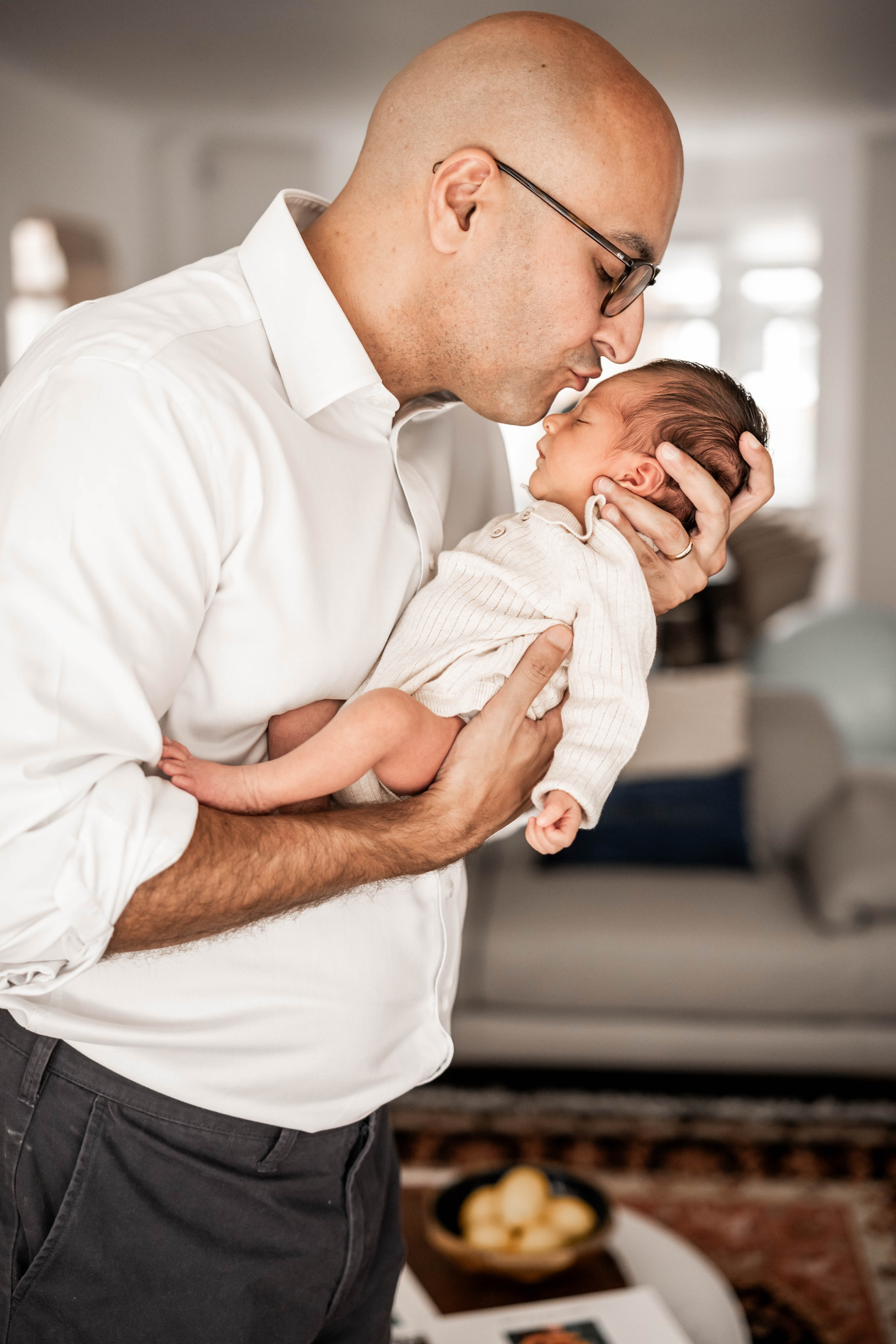 Newborn. Wedding and family photographer in London