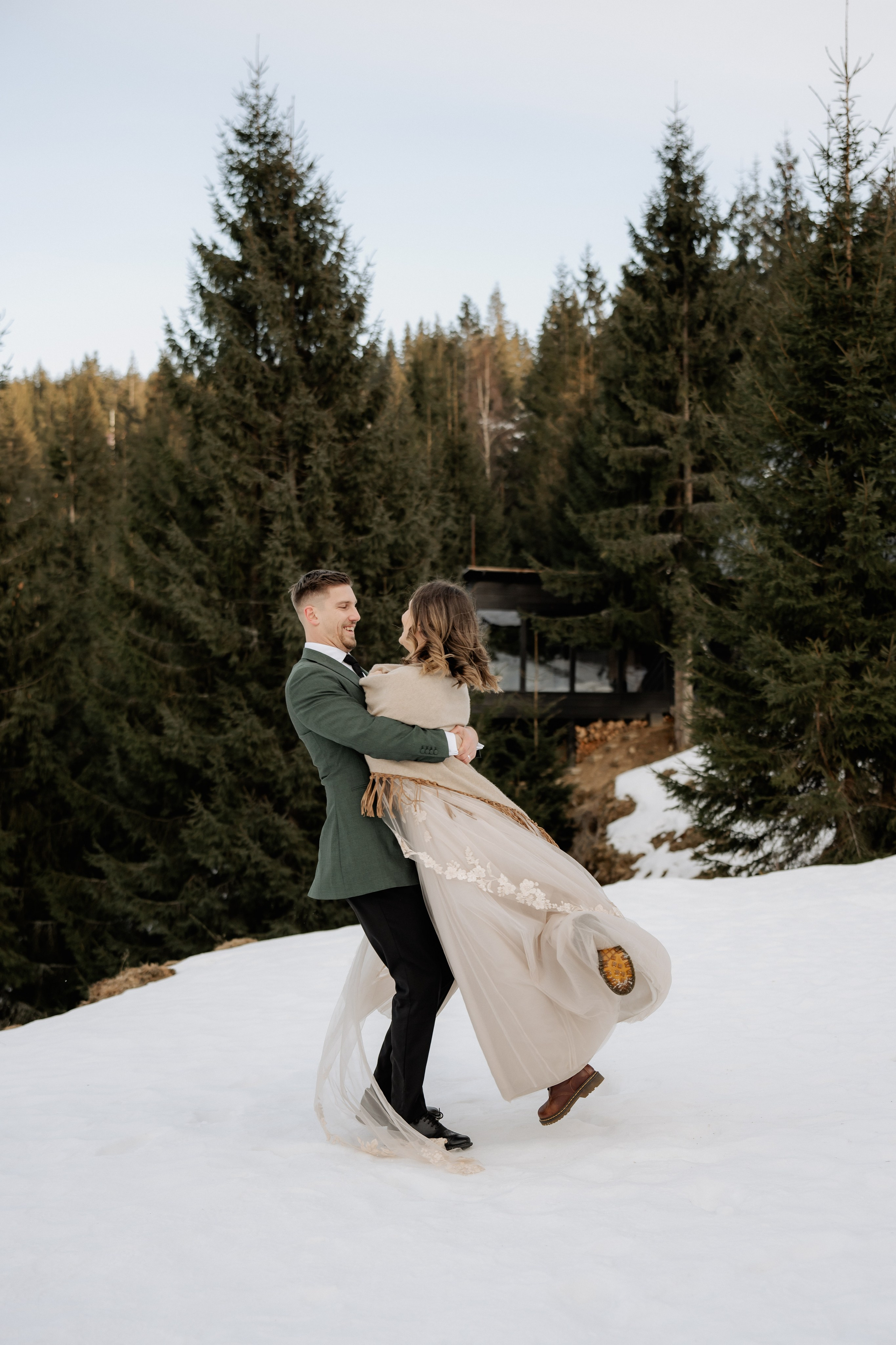 Stefania + Alex | Mountain Elopement Wedding. Proud Vision Weddings | Wedding Photography & Film — Servicii profesionale Foto Video Nunta Iasi