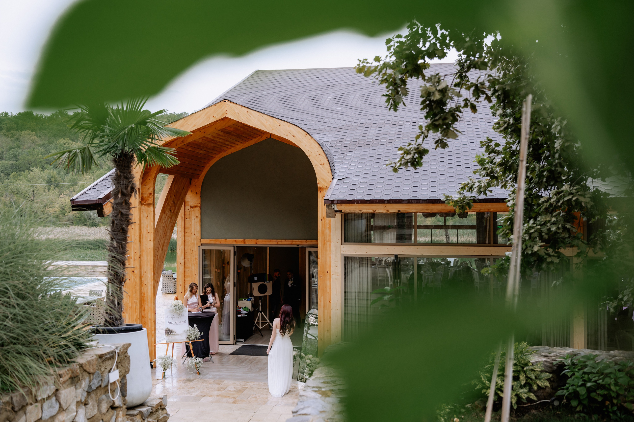 Paula + Stefan | Wedding day. Proud Vision Weddings | Wedding Photography & Film — Servicii profesionale Foto Video Nunta Iasi