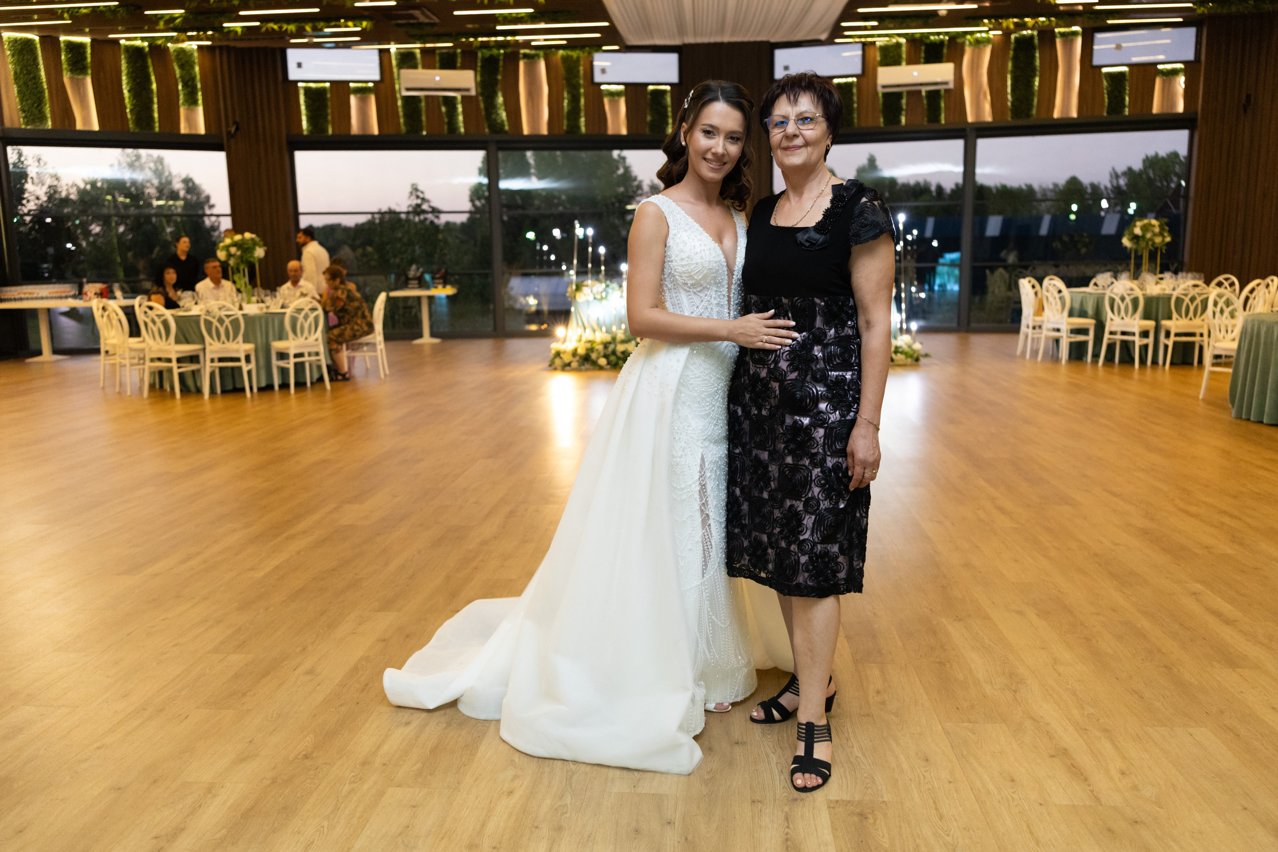 Costi & Madalina. Fotograf de nunta — Ionut Belea dar si evenimente corporate din Romania