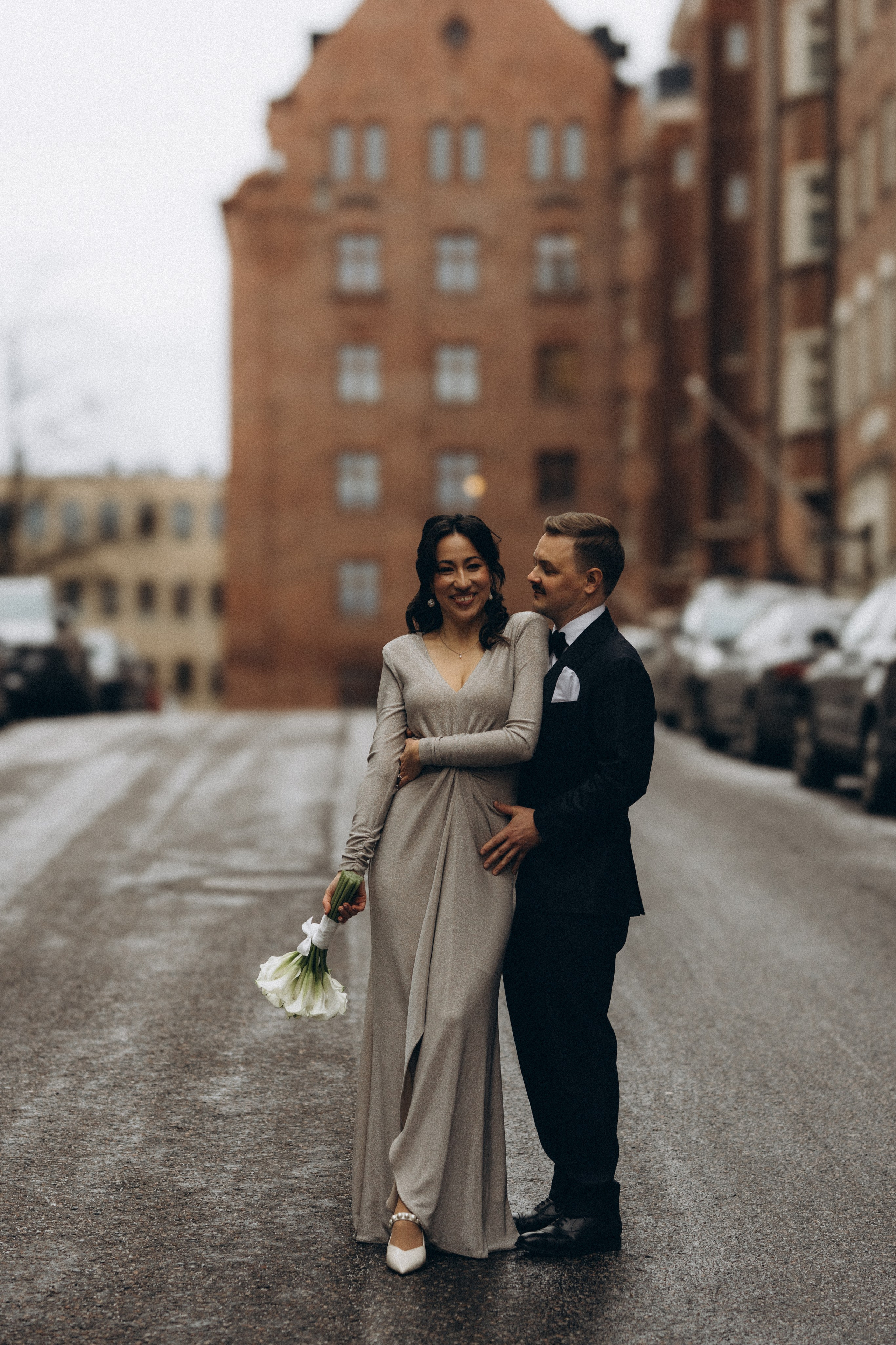 Wedding, city wedding, couple, lovestory, potrait. Wedding and portrait photographer in Helsinki Vickan O